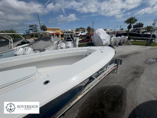 32' Contender, Listing Number 100916016, Image No. 24