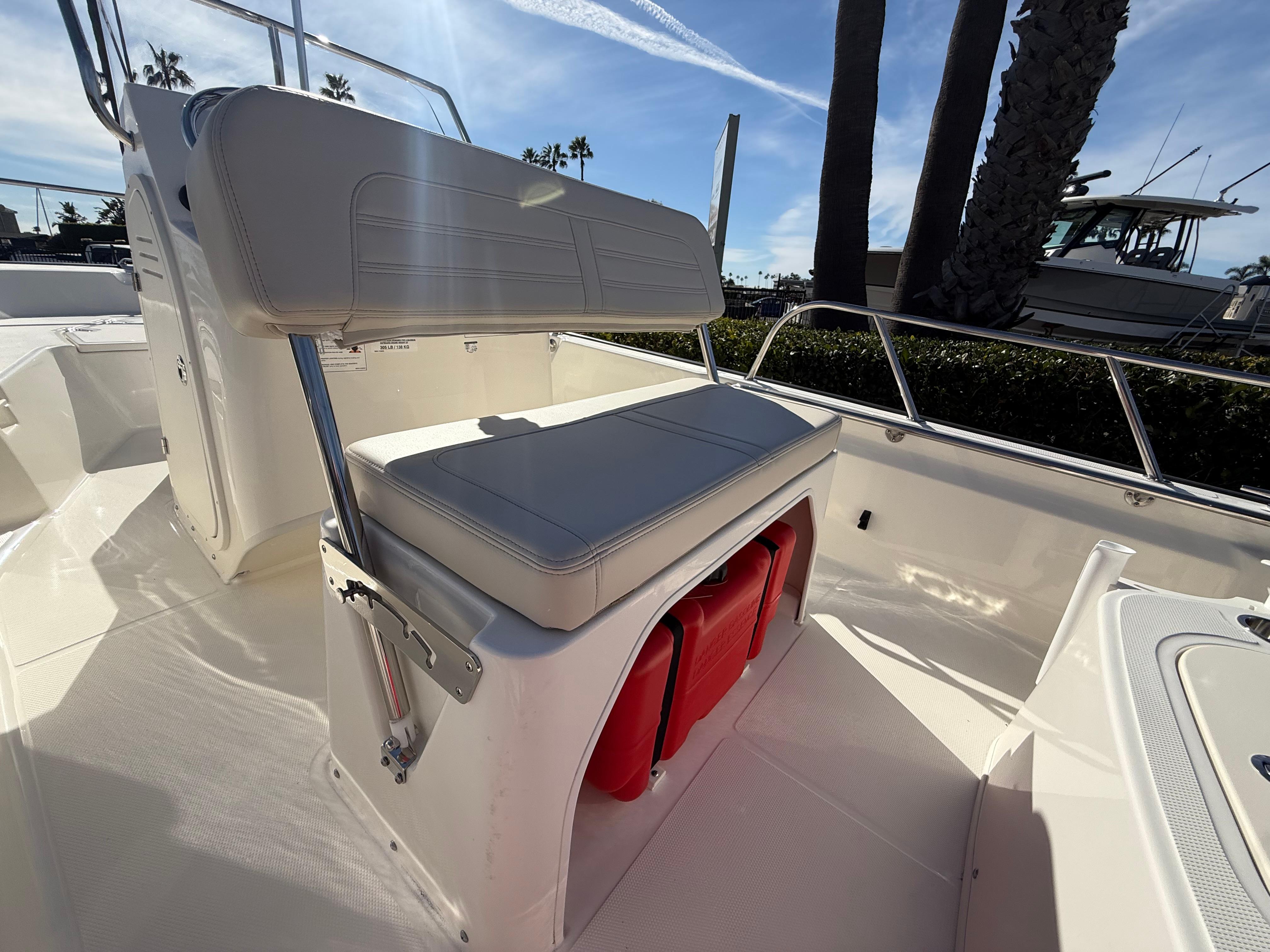 2025 Boston Whaler 150 Montauk #BW0657K inventory image at Sun Country Marine Group, Newport Beach 2025 Boston Whaler 150 Montauk #BW0657K inventory image at Sun Country Marine Group, Newport Beach