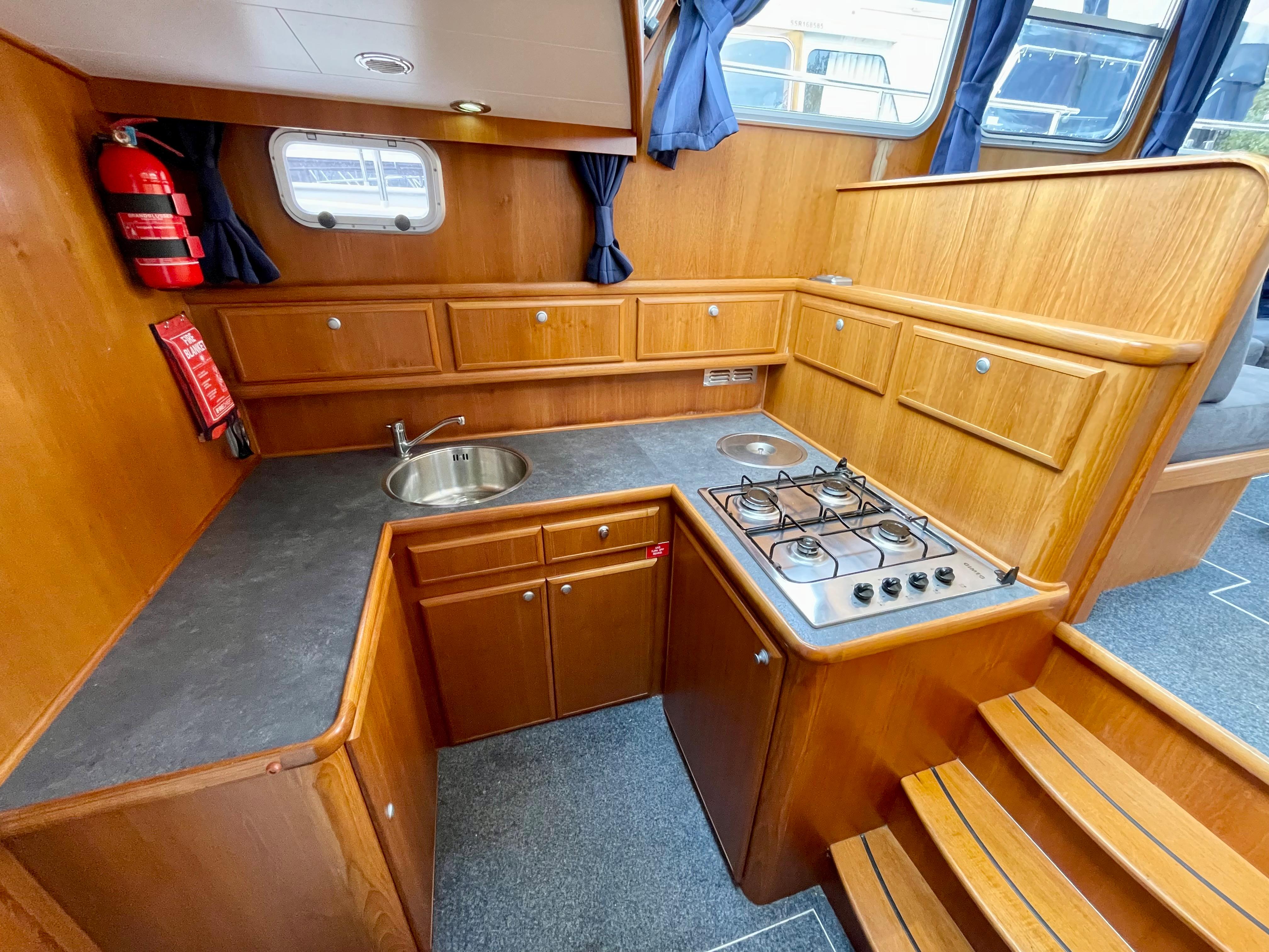 2010 Aquanaut Drifter 1100 OK