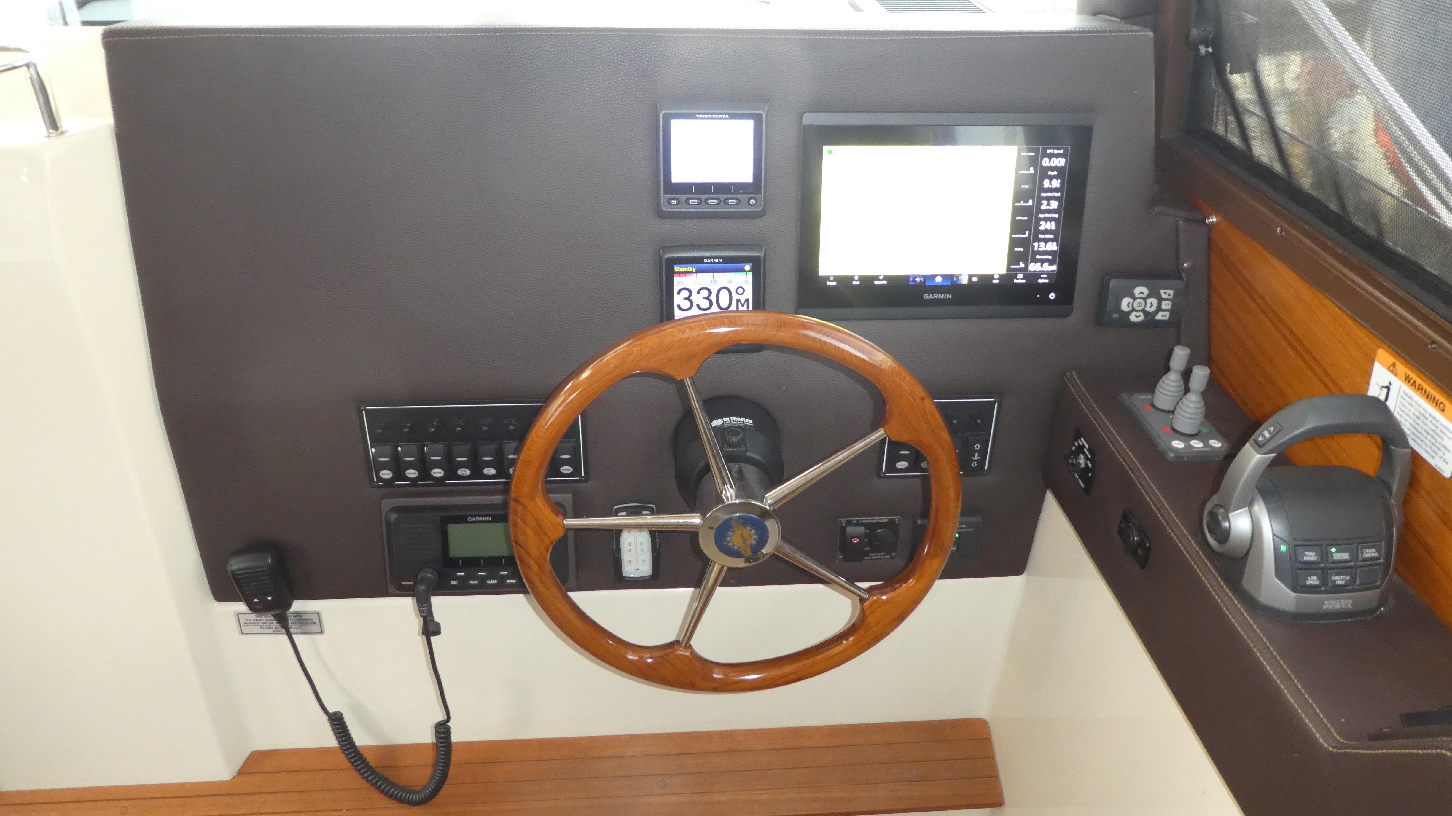 Ranger Tugs-R-29 S 2021-Second Act WA-US-9743450 | Thumbnail