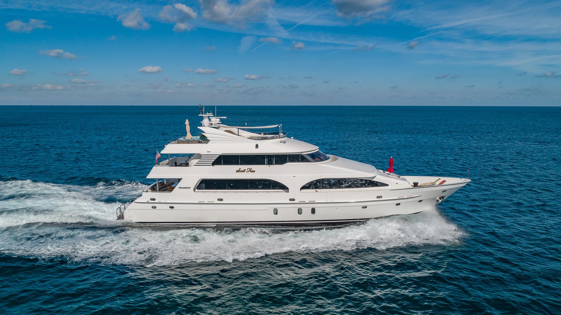 Featured yacht arrivals