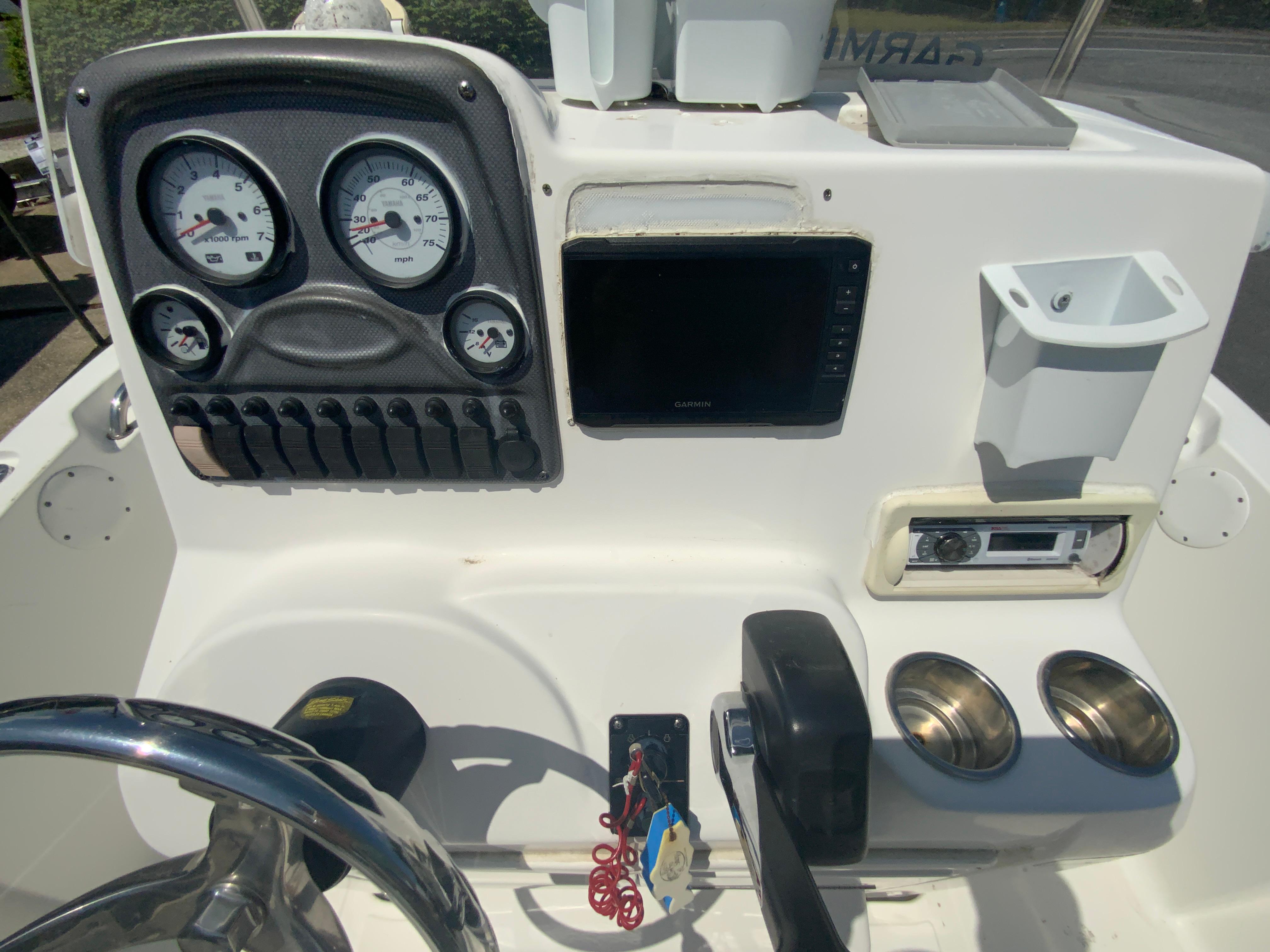 2014 Tidewater 196 CC Adventure-12