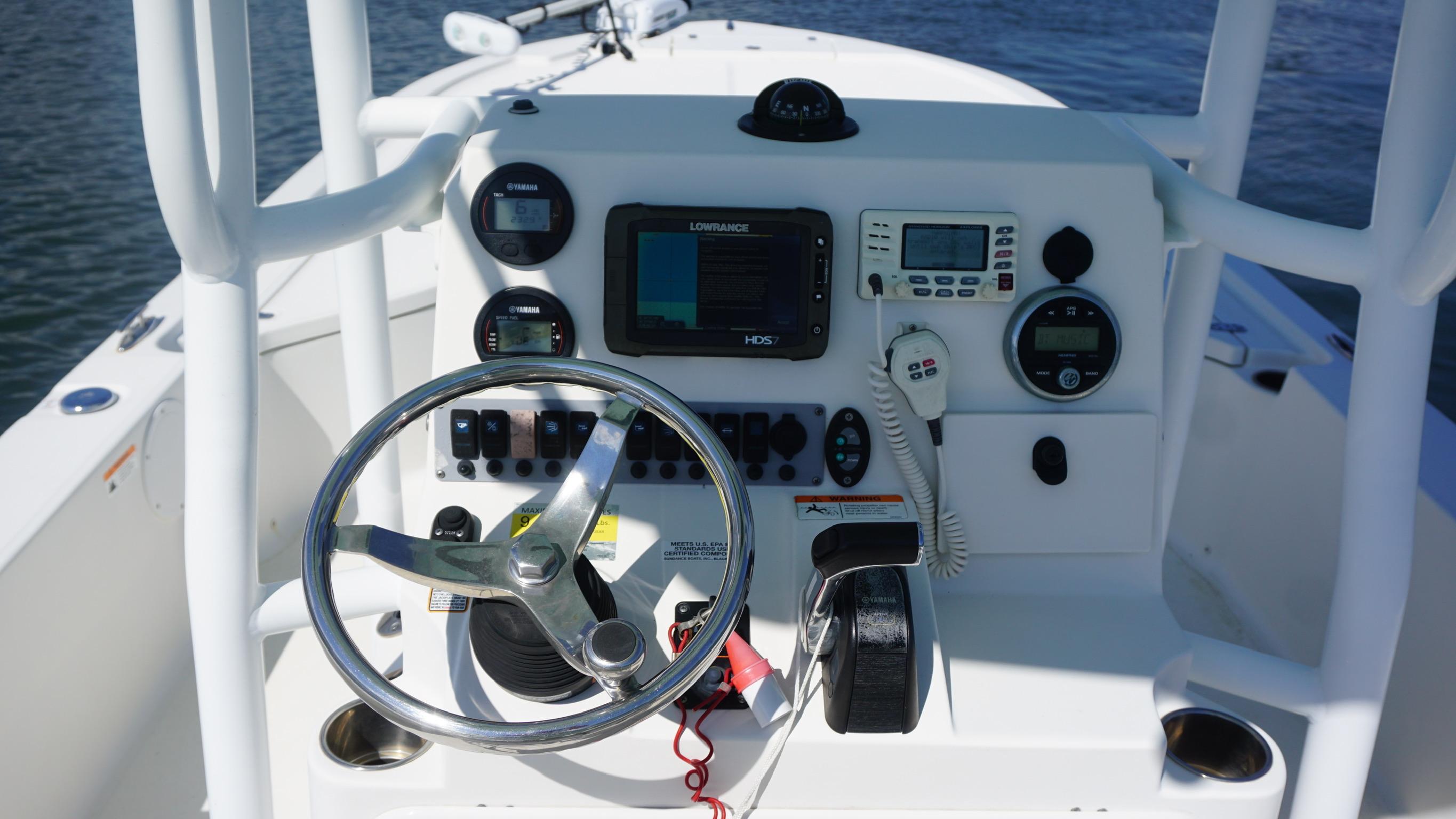 2016 Sea Born FX24 Bay - Image 6
