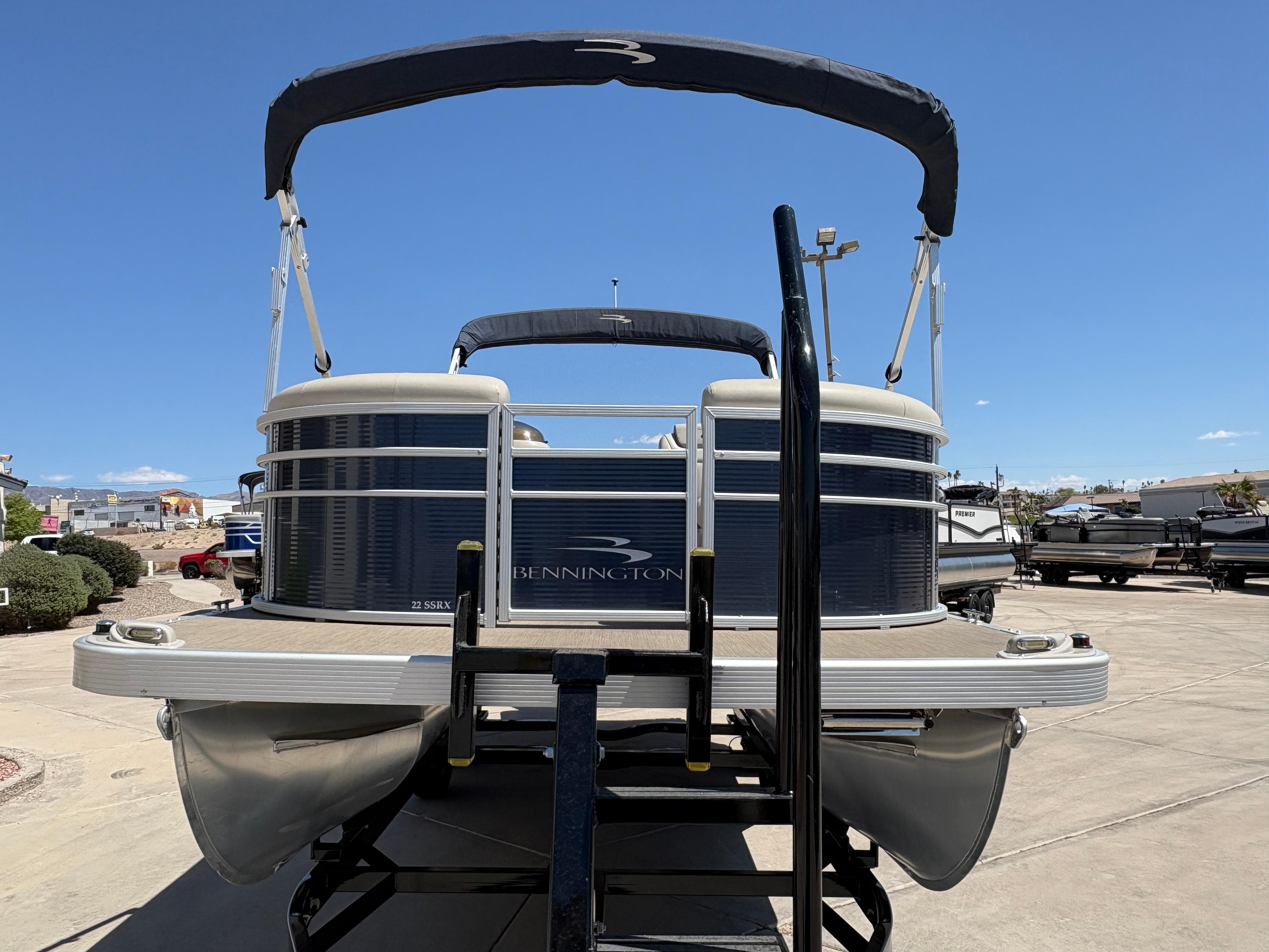 2018 Bennington 22 SSRX #TBJC1569 inventory image at Sun Country Marine Group, Lake Havasu City, AZ 2018 Bennington 22 SSRX #TBJC1569 inventory image at Sun Country Marine Group, Lake Havasu City, AZ