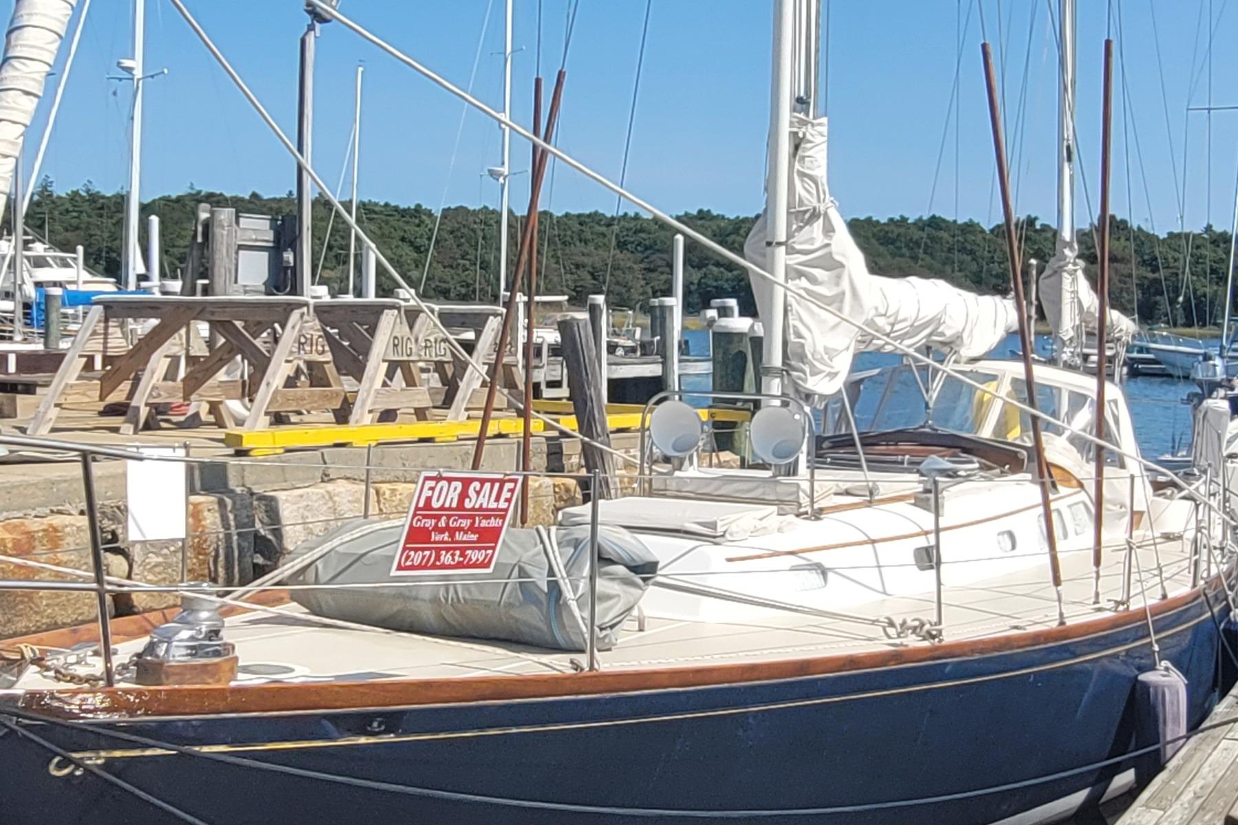 Newport RI Yacht Brokerage