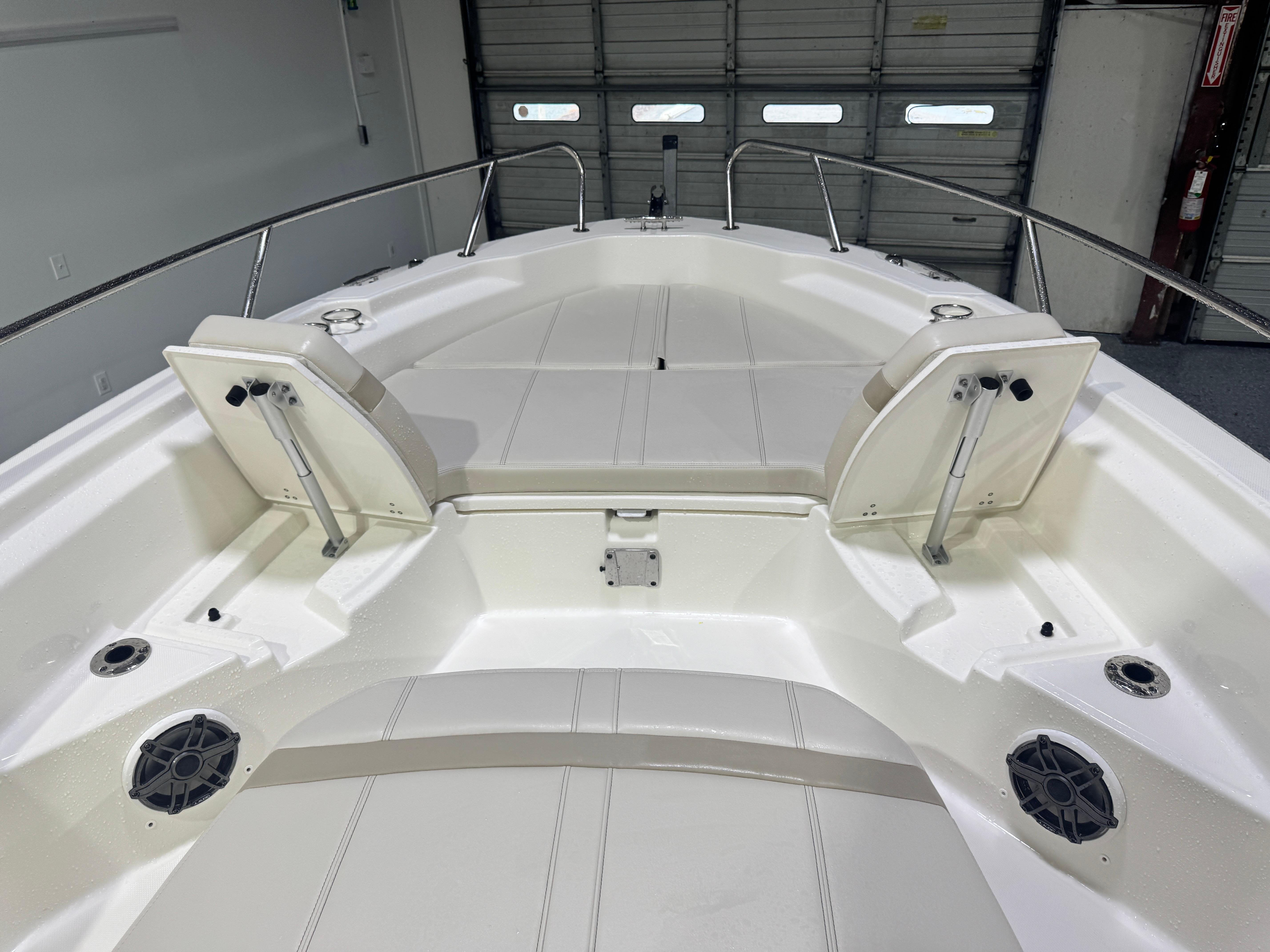 Boat image 9