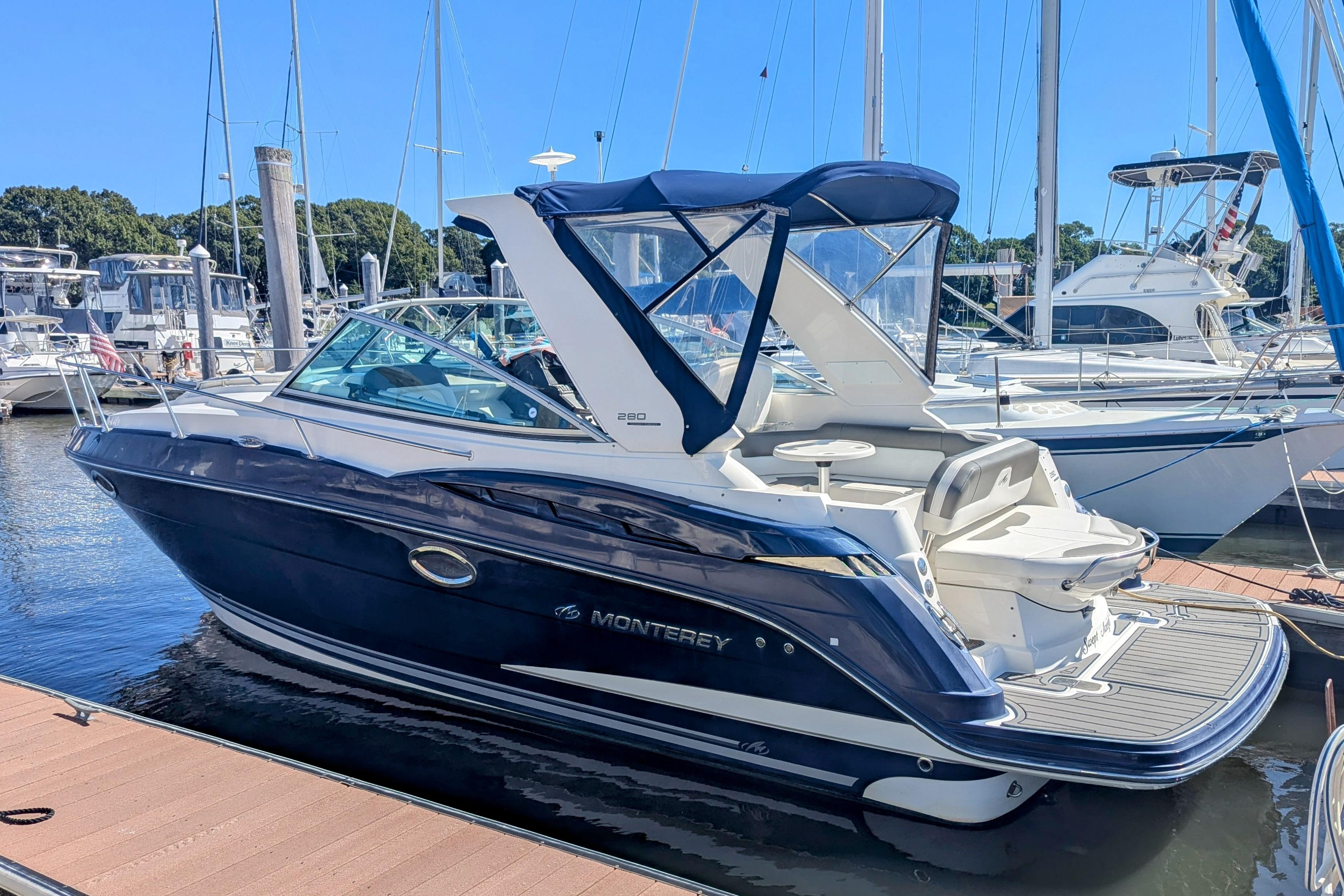 2013 Monterey 280 Sport Yacht-1