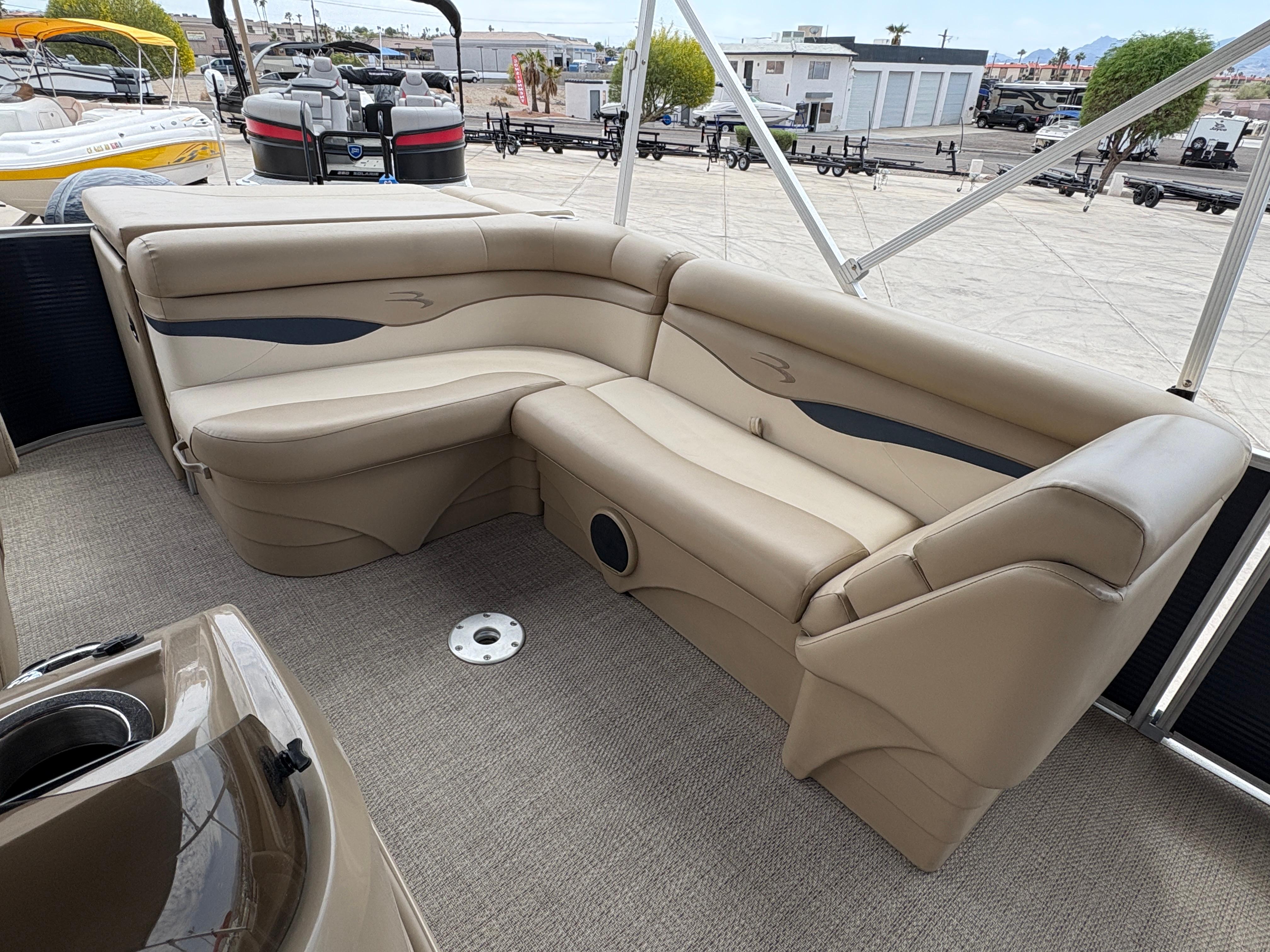 2018 Bennington 20 SLMX #TBJC8733 inventory image at Sun Country Marine Group, Lake Havasu City, AZ 2018 Bennington 20 SLMX #TBJC8733 inventory image at Sun Country Marine Group, Lake Havasu City, AZ