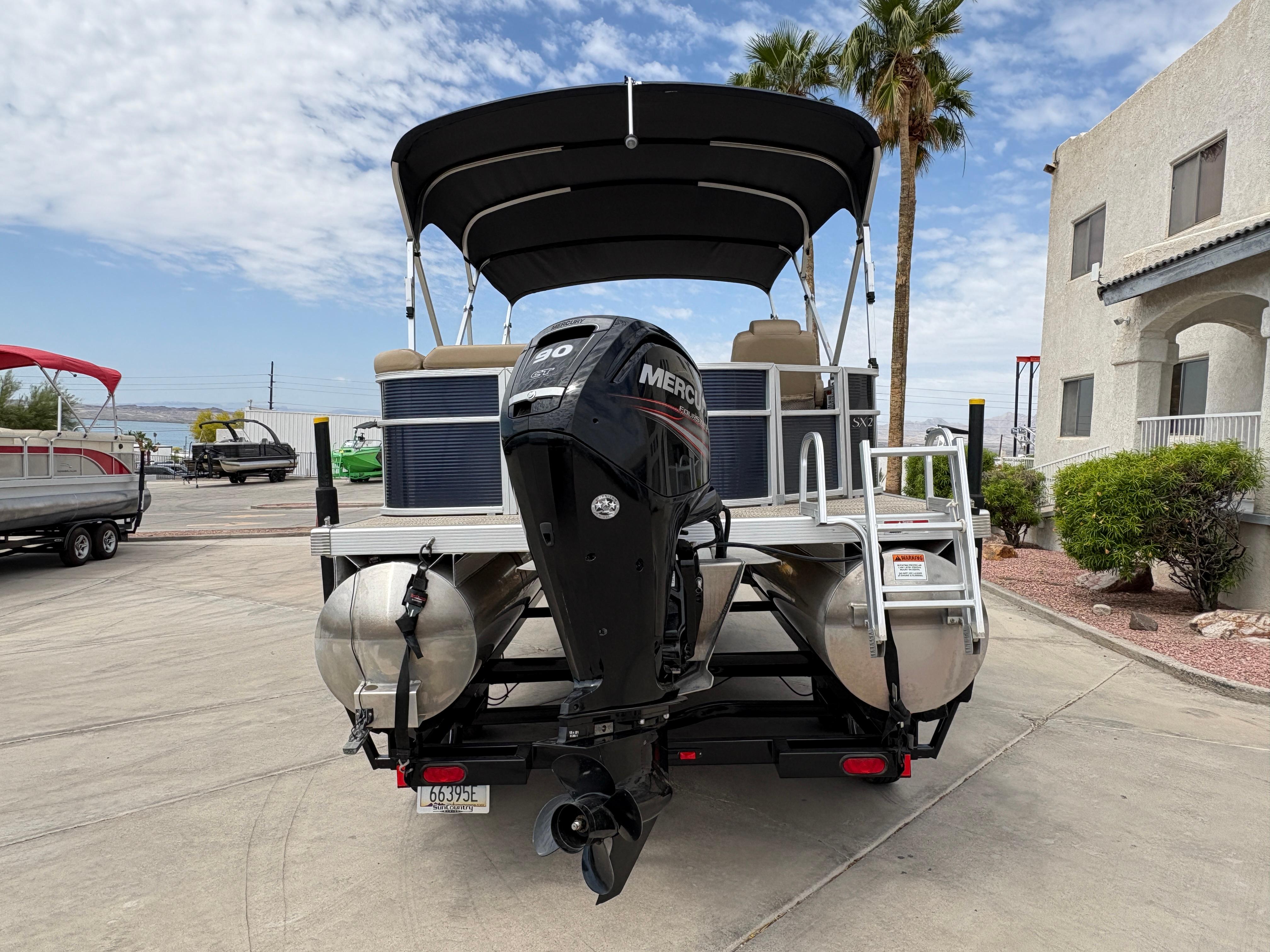 2018 Bennington 20 SLMX #TBJC8733 inventory image at Sun Country Marine Group, Lake Havasu City, AZ 2018 Bennington 20 SLMX #TBJC8733 inventory image at Sun Country Marine Group, Lake Havasu City, AZ
