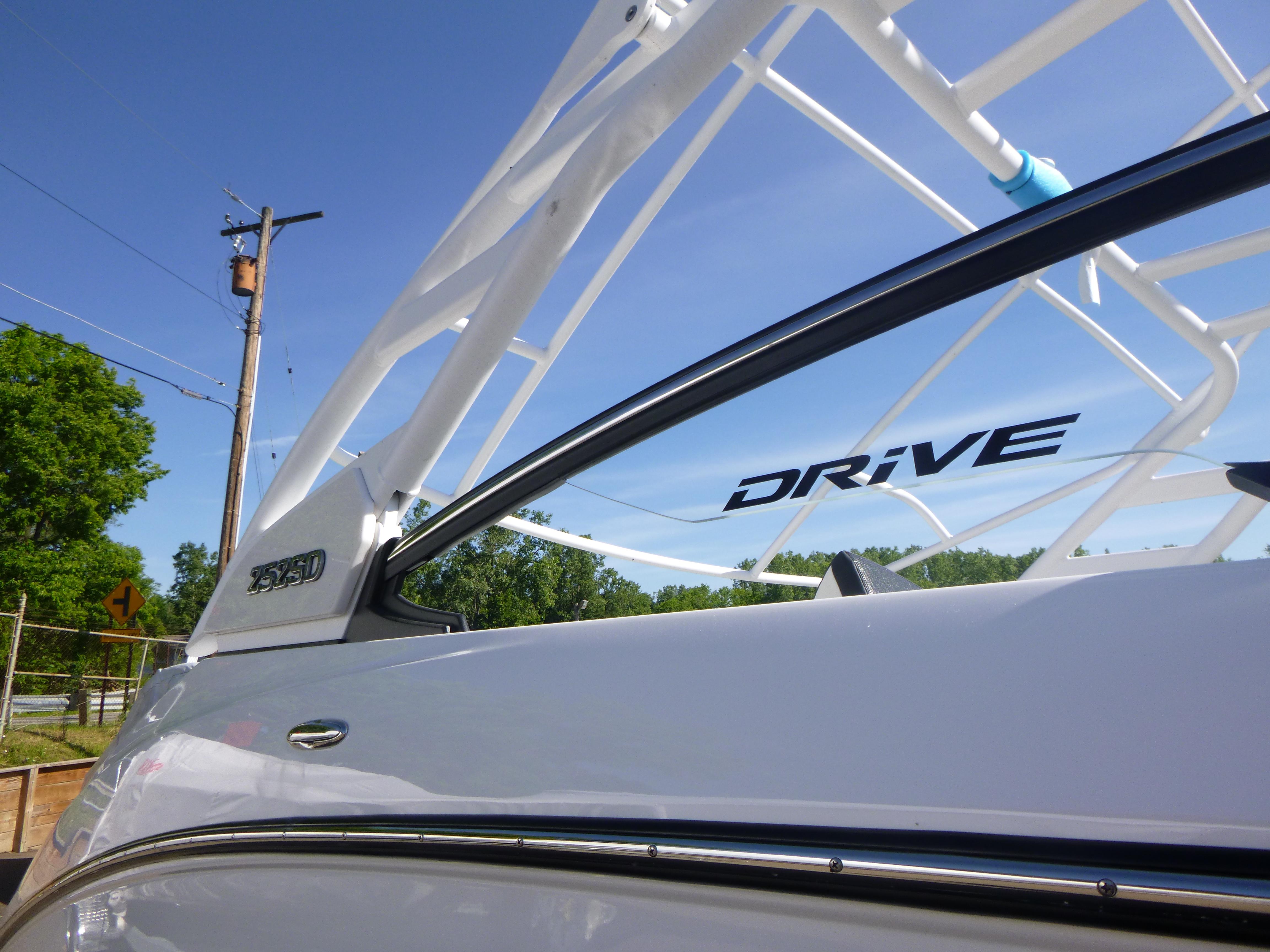 2024 Yamaha Boats 252SD Gallery