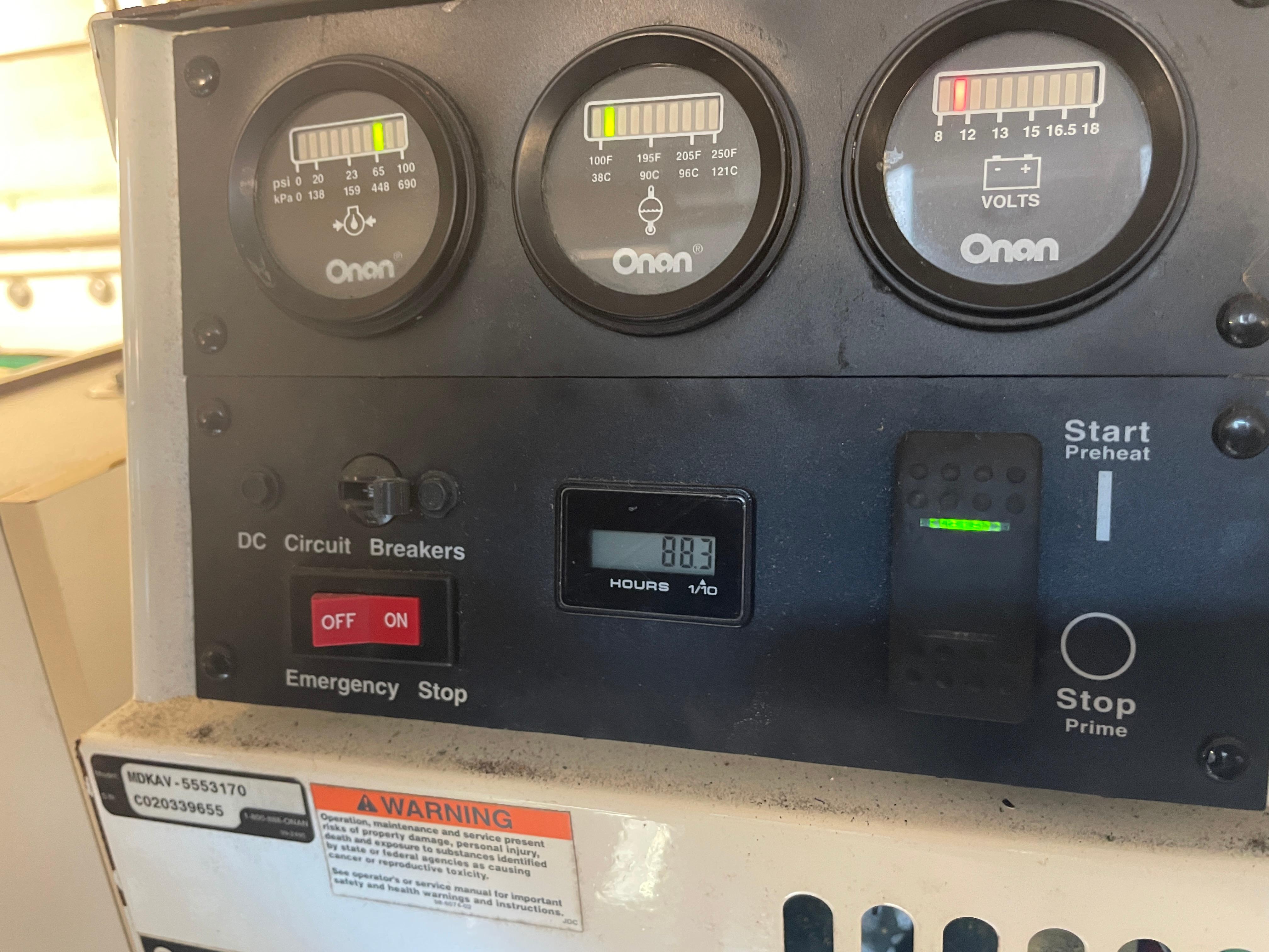 2003-pursuit-3800-express-power-9803408-978729342-0-210520250459-30