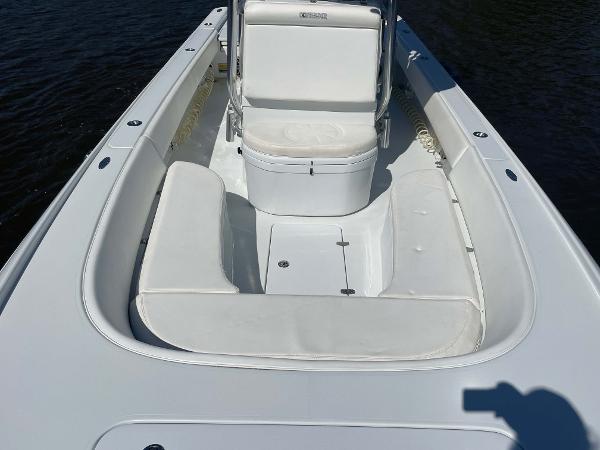 25' Contender, Listing Number 100915876, - Photo No. 6