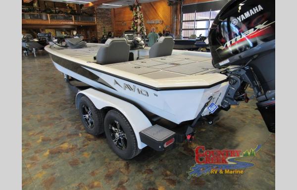 2021 Avid boat for sale, model of the boat is 20XB & Image # 2 of 8