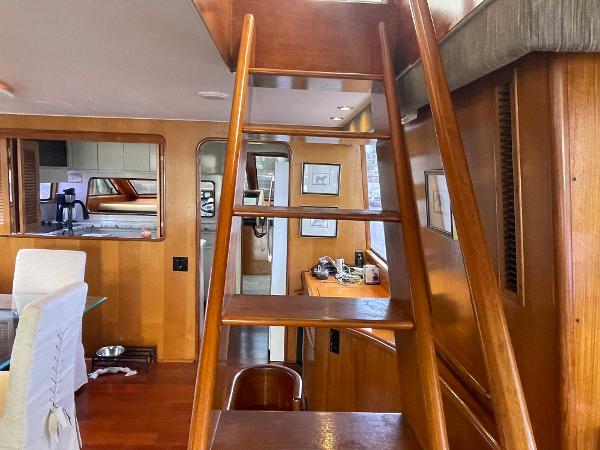 63' Viking, Listing Number 100903490, Image No. 11