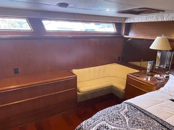 63' Viking, Listing Number 100903490, Image No. 33