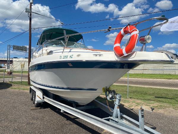 1997 Sea Ray boat for sale, model of the boat is 250 Sundancer & Image # 1 of 7