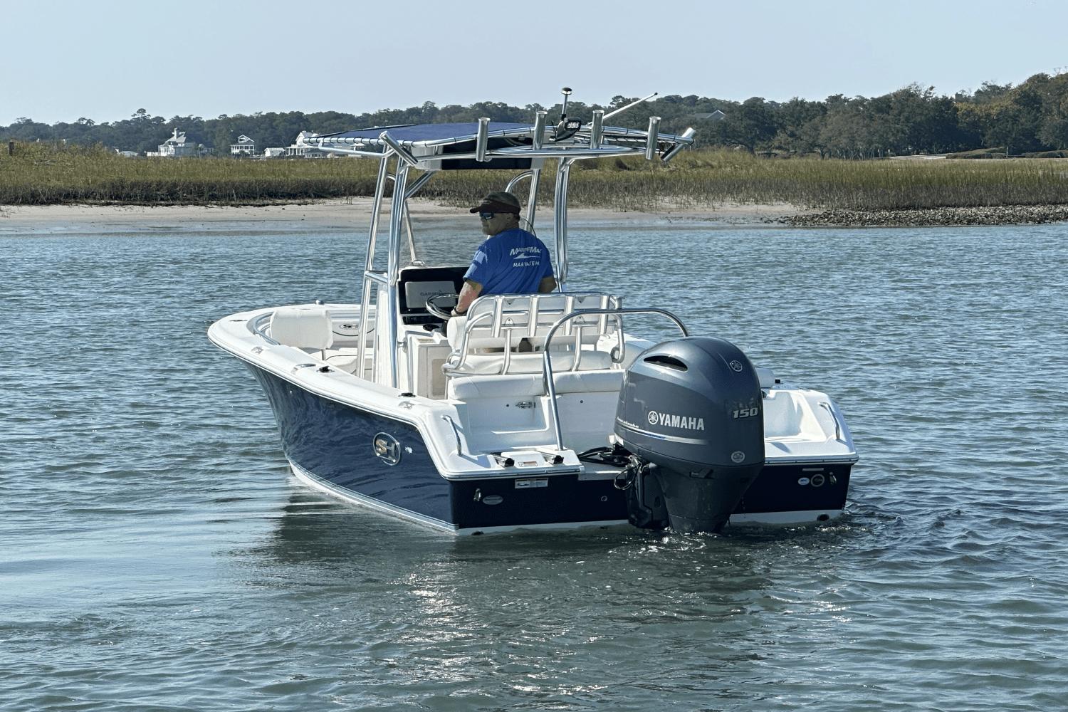 2017 Sea Hunt 211 Ultra Yachtbrokers of Annapolis