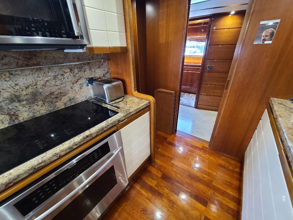 Ferretti Yachts-94 2004-Noahs FL-US-9383493 | Thumbnail