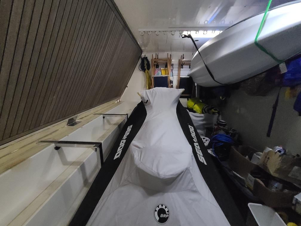 Ferretti Yachts-94 2004-Noahs FL-US-9383493 | Thumbnail
