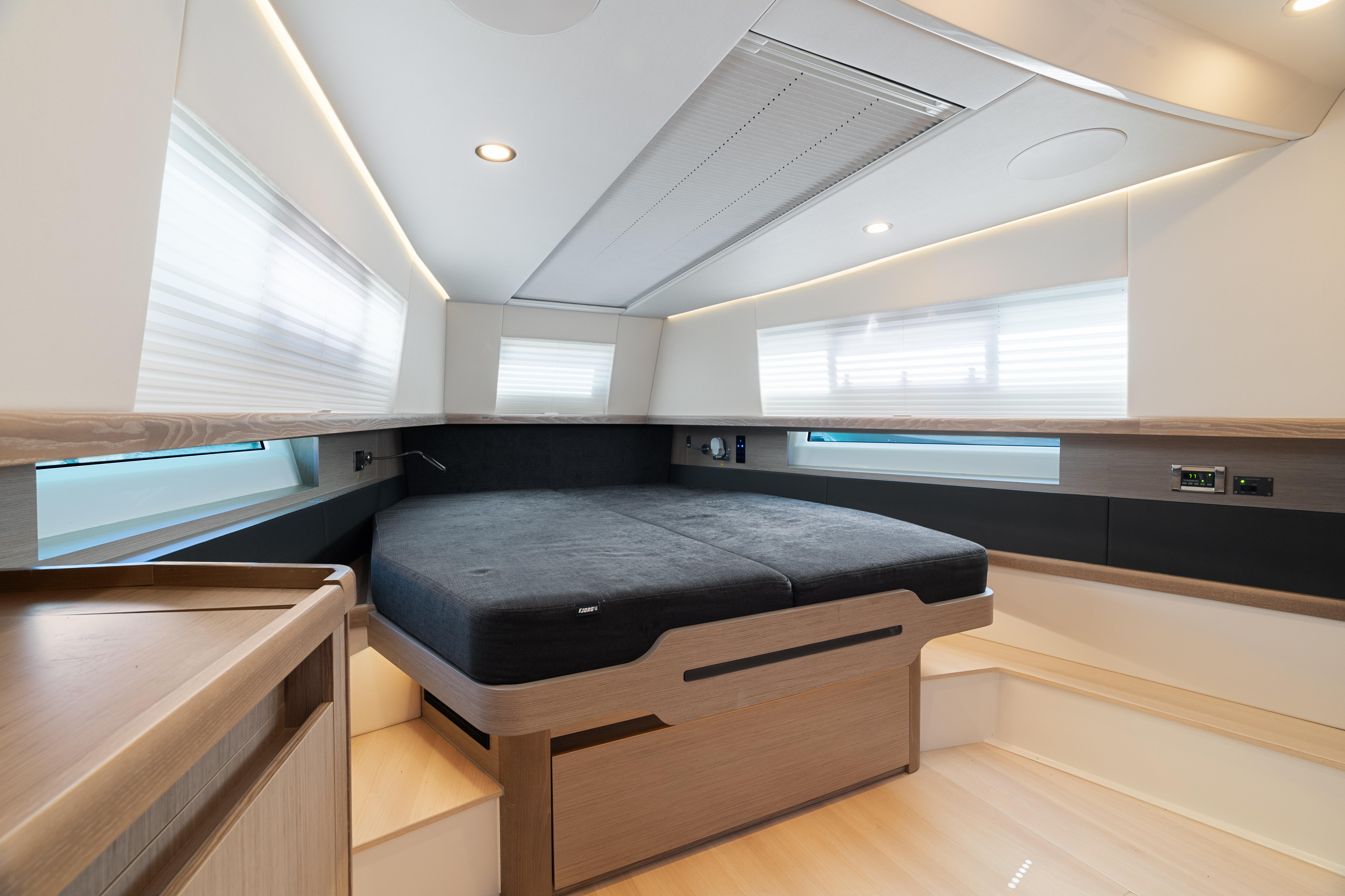 Fjord-44 Open 2022-HINJUICE FL-US-Luxurious interior cabin of 2022 Fjord 44 Open yacht with modern design.-9860902 | Thumbnail