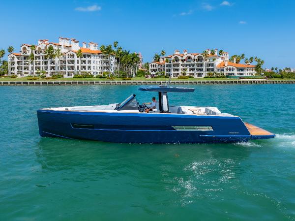 2022 Fjord 44 Open