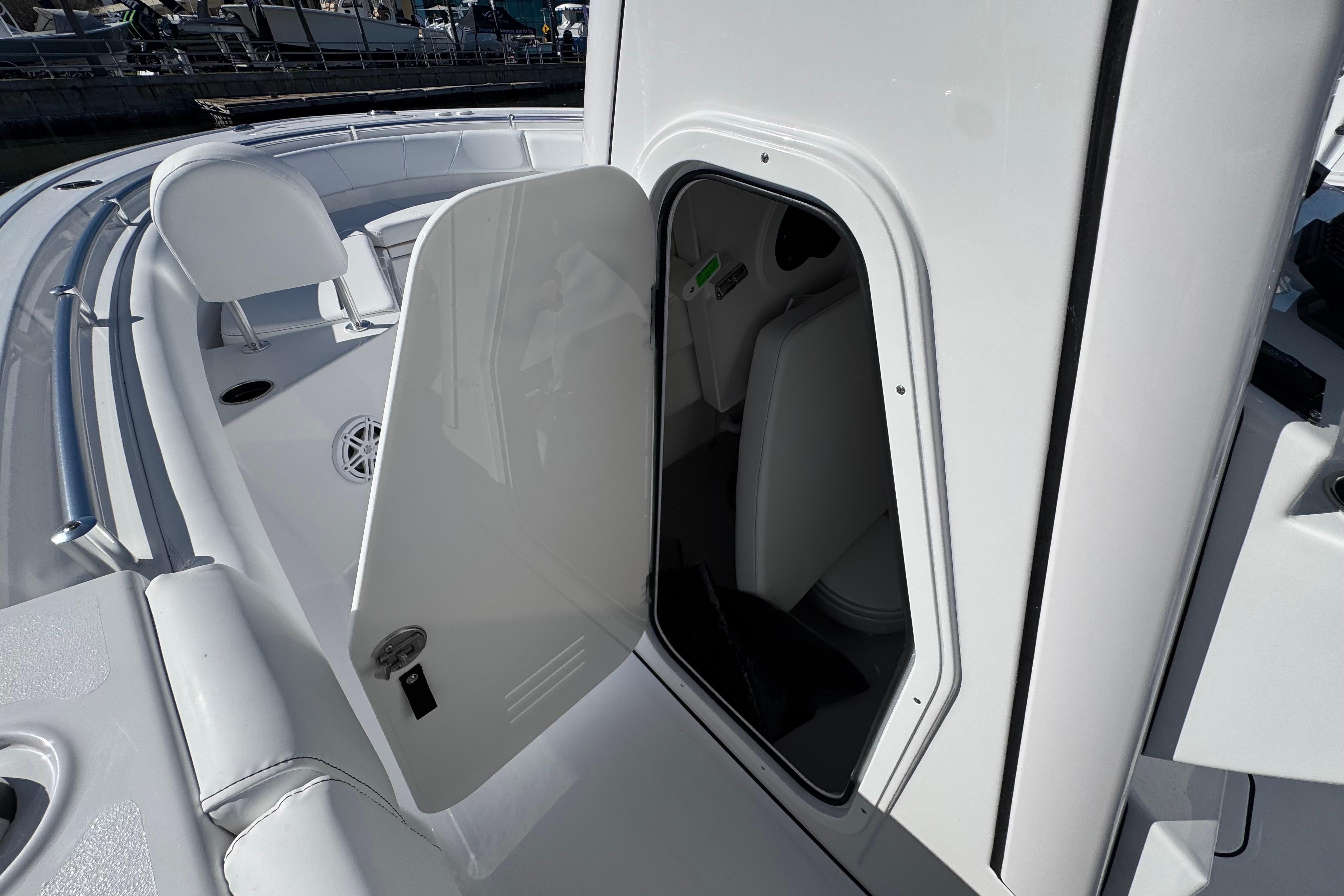 2026 Sportsman Heritage 231 Center Console-9