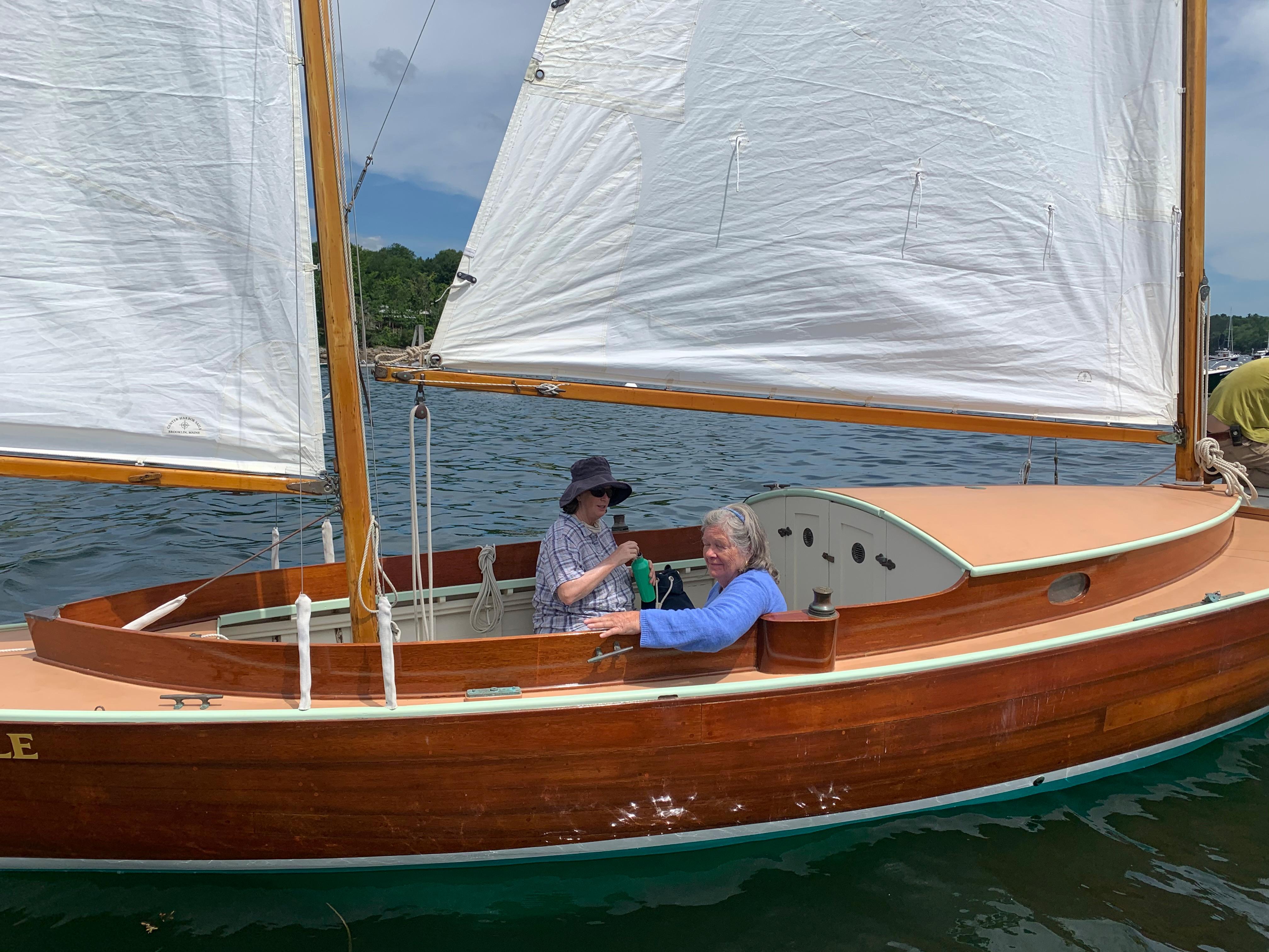 CERCERELLE - 1972 Herreshoff Rozinante gallery image 16
