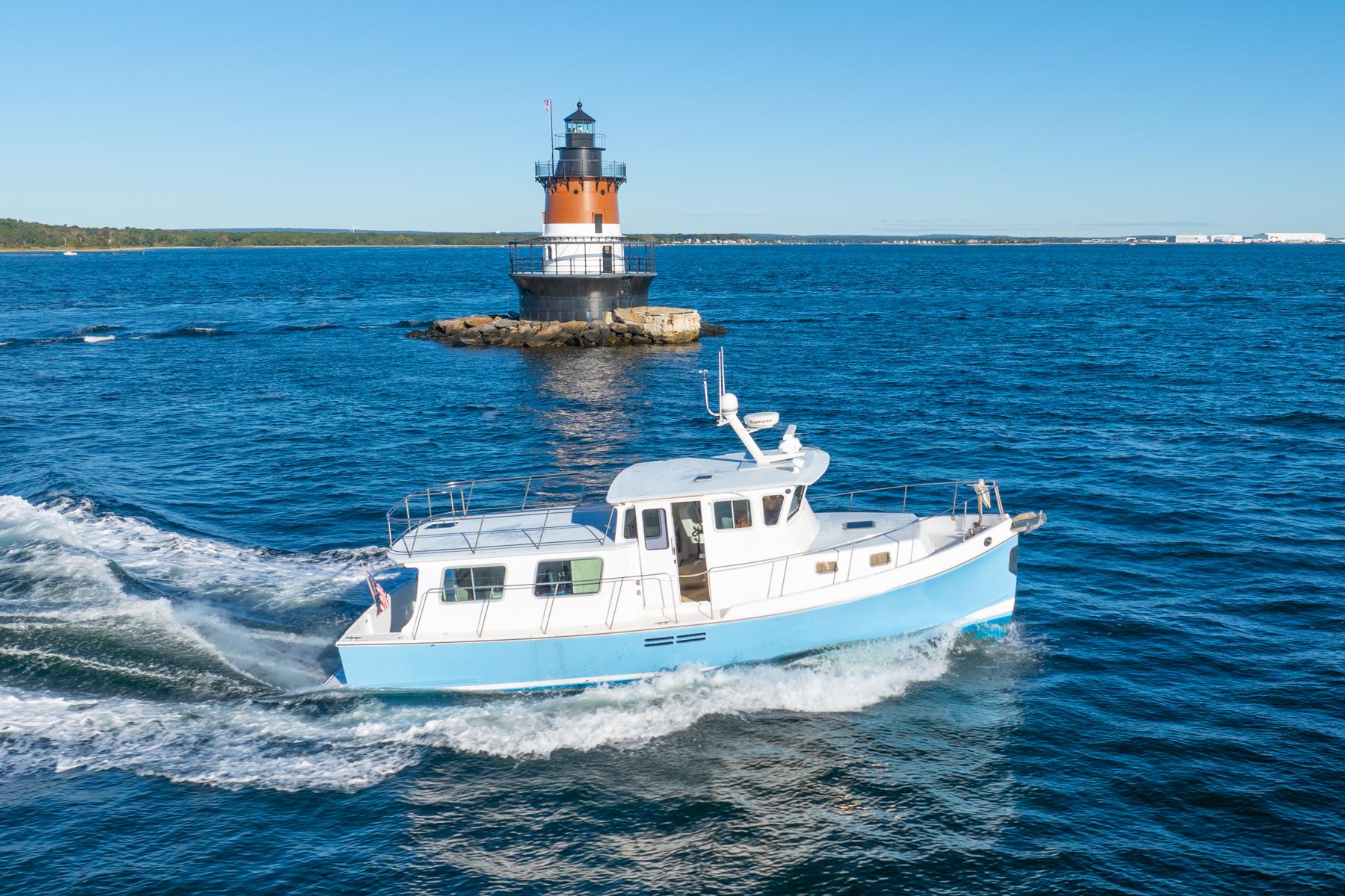 Beal-Fast Trawler 2001-Tignish RI-US-Starboard Profile-9603520 | Thumbnail