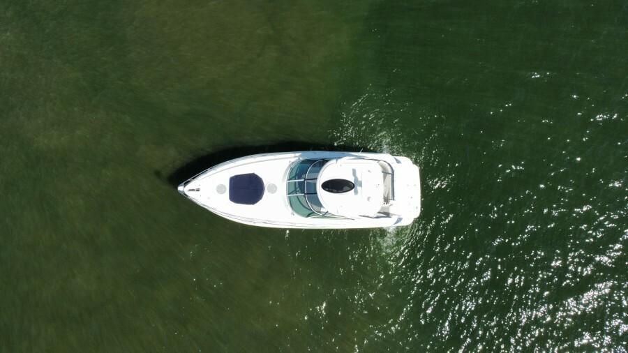 2007-cruisers-yachts-420-express-power-9753521-20250410064745787-1_XLARGE