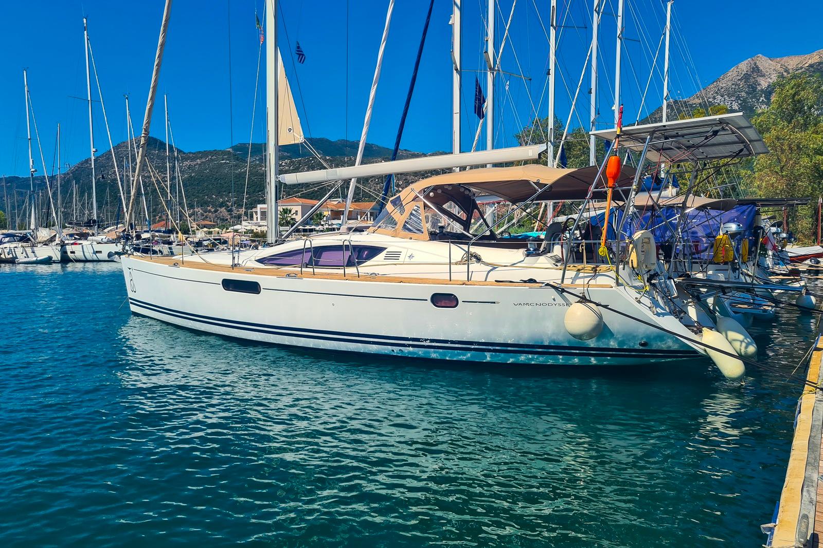 yacht-image