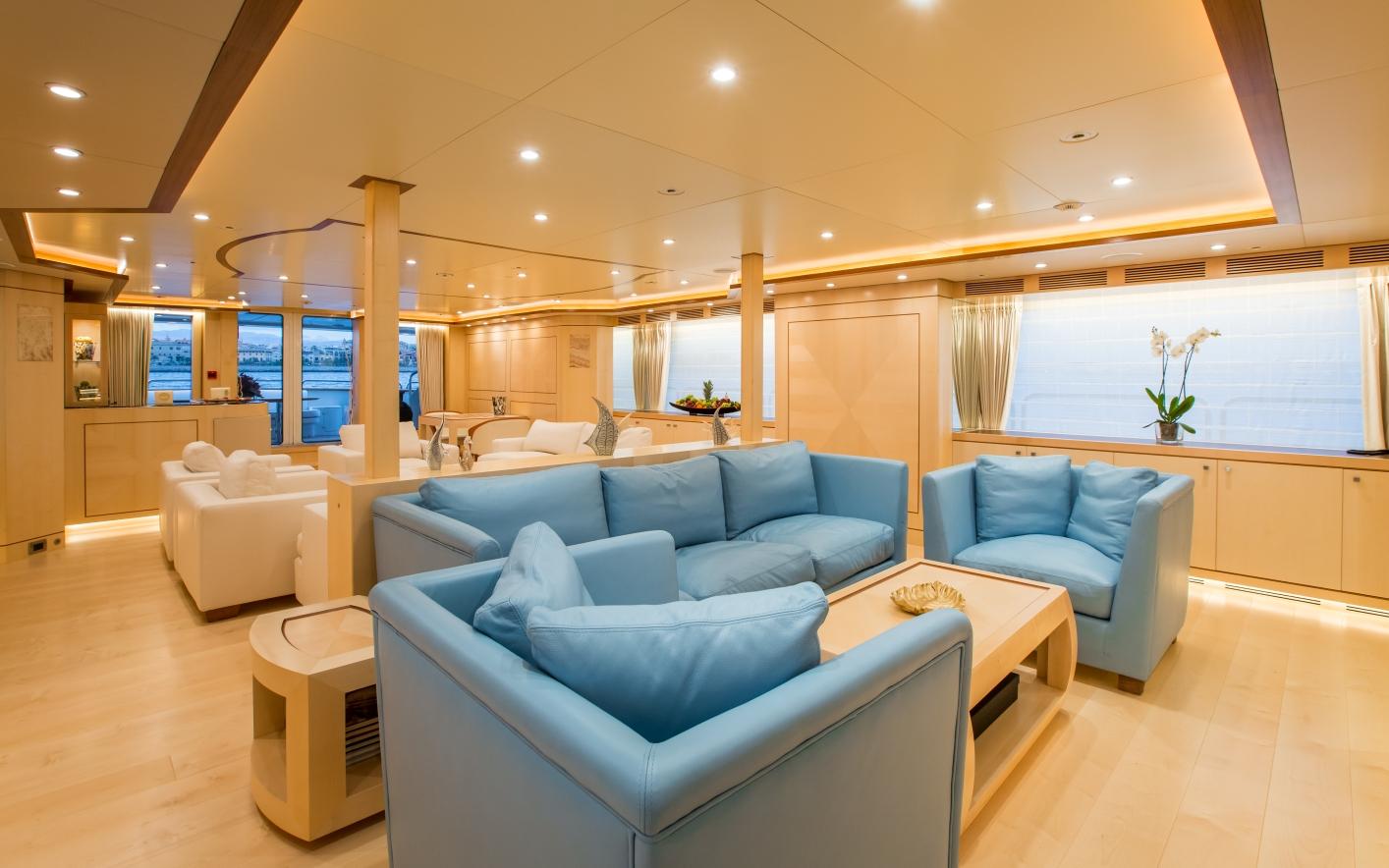 2007 Benetti Full Displacement BLUE VISION