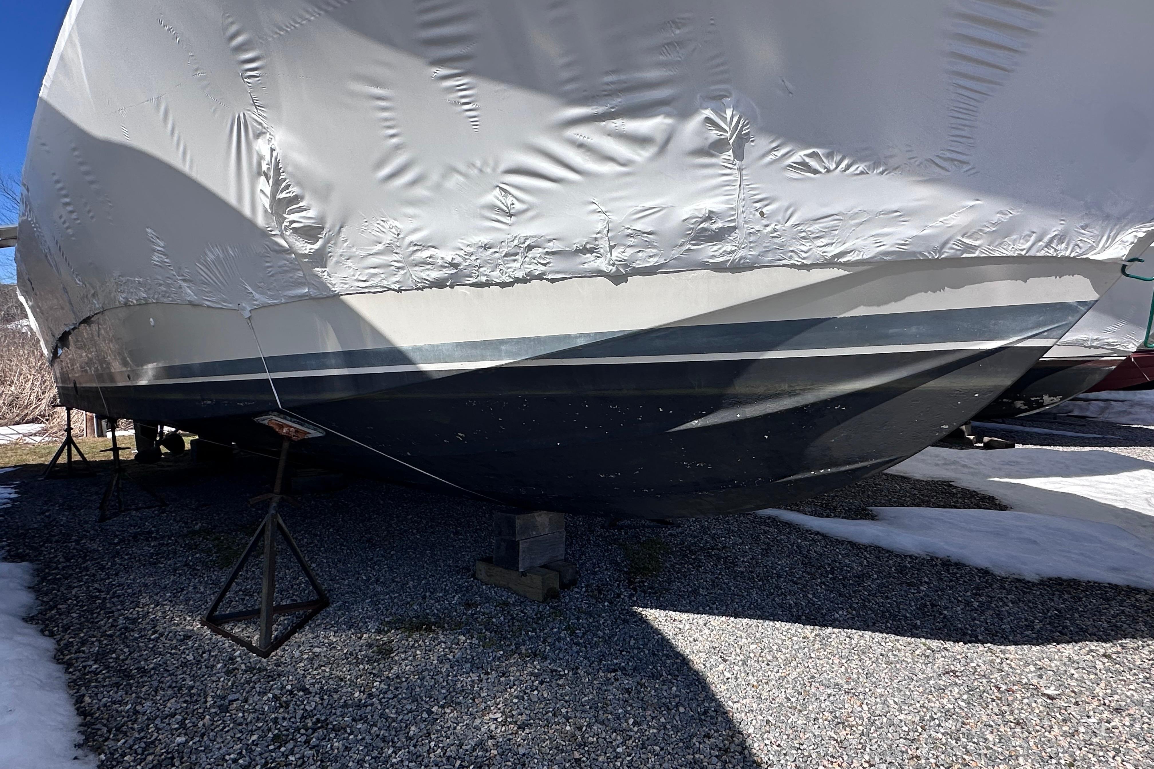 1988 Silverton 37 Convertible 6