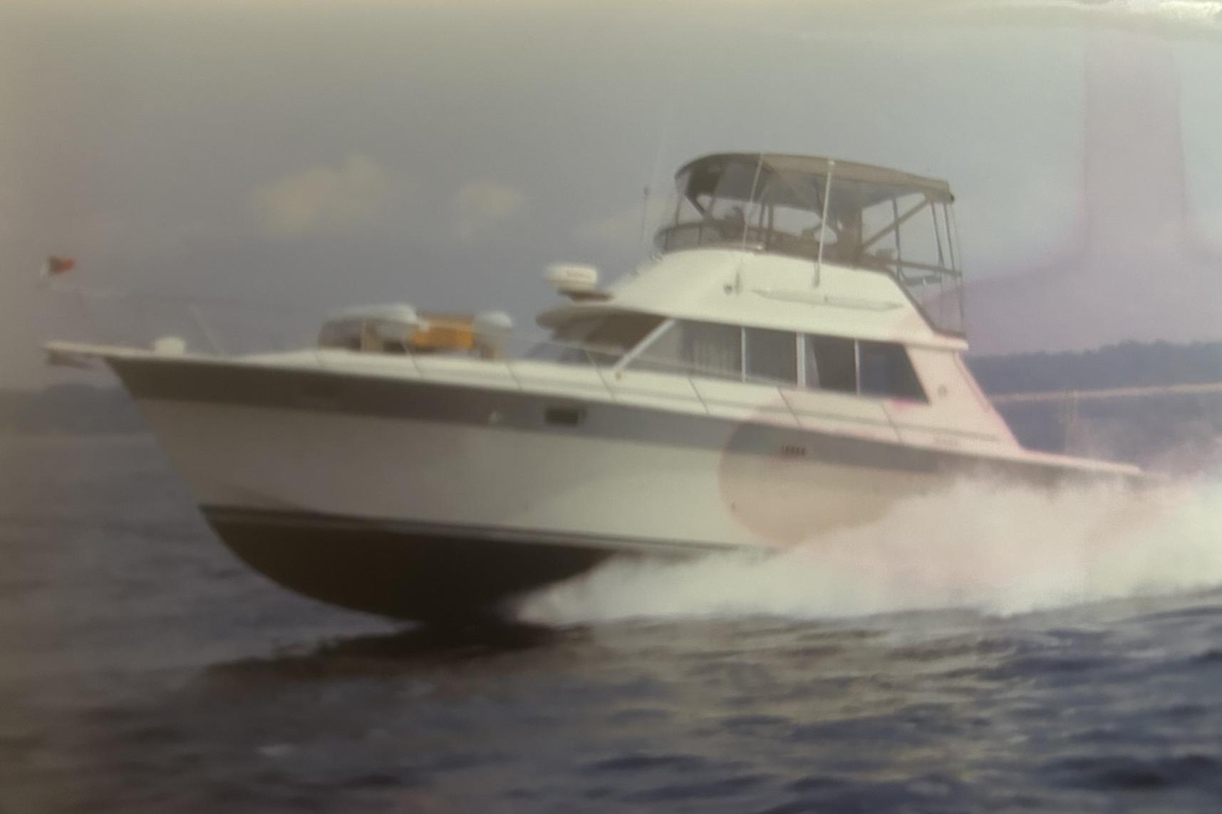 1988 Silverton 37 Convertible 1