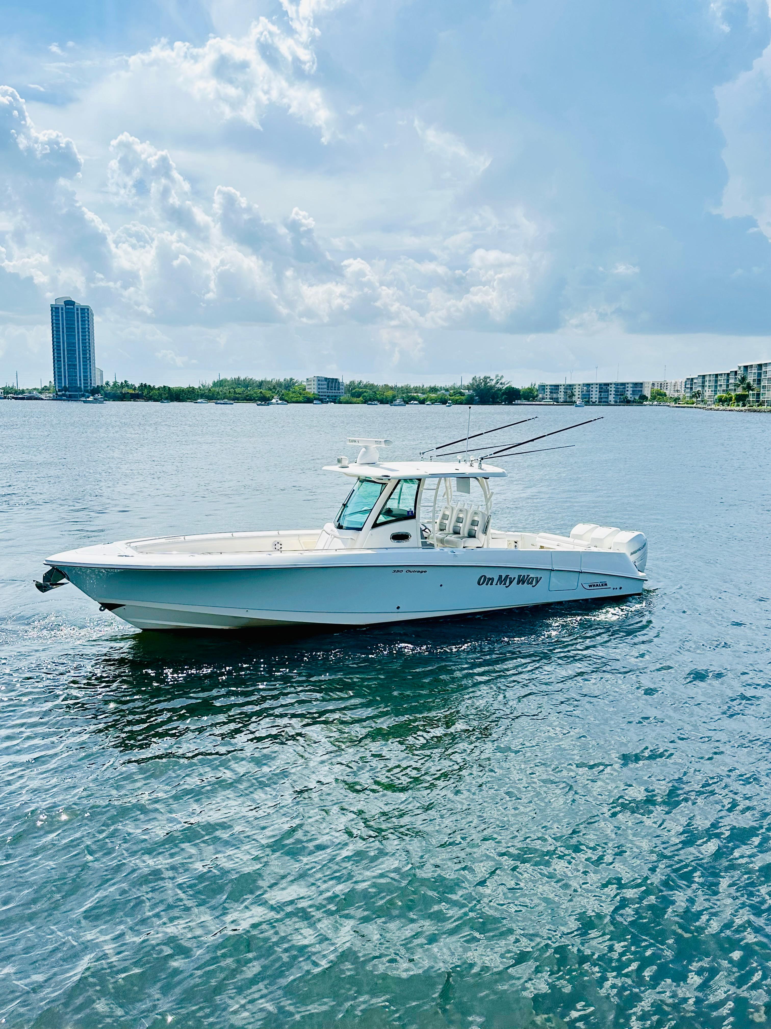 2016-boston-whaler-350-outrage-power-9473535-20240812080352673-1_XLARGE