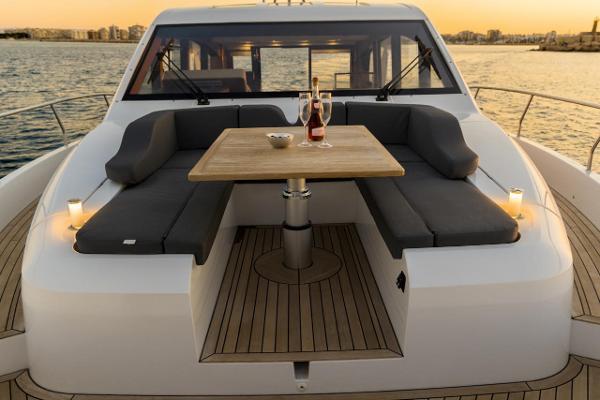 Sealine C530