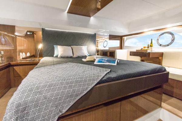 Sealine C530