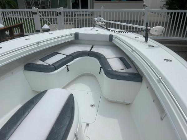 34' Yellowfin, Listing Number 100906271, Image No. 9