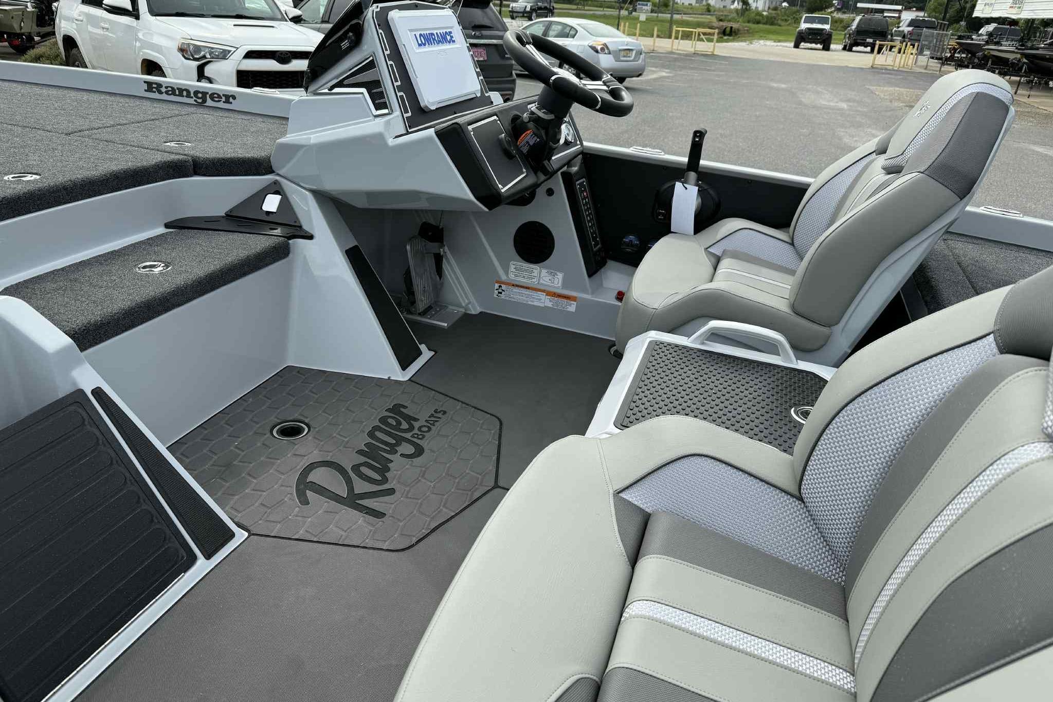 2026 Ranger Z521 boat interior with modern seating and navigation system.