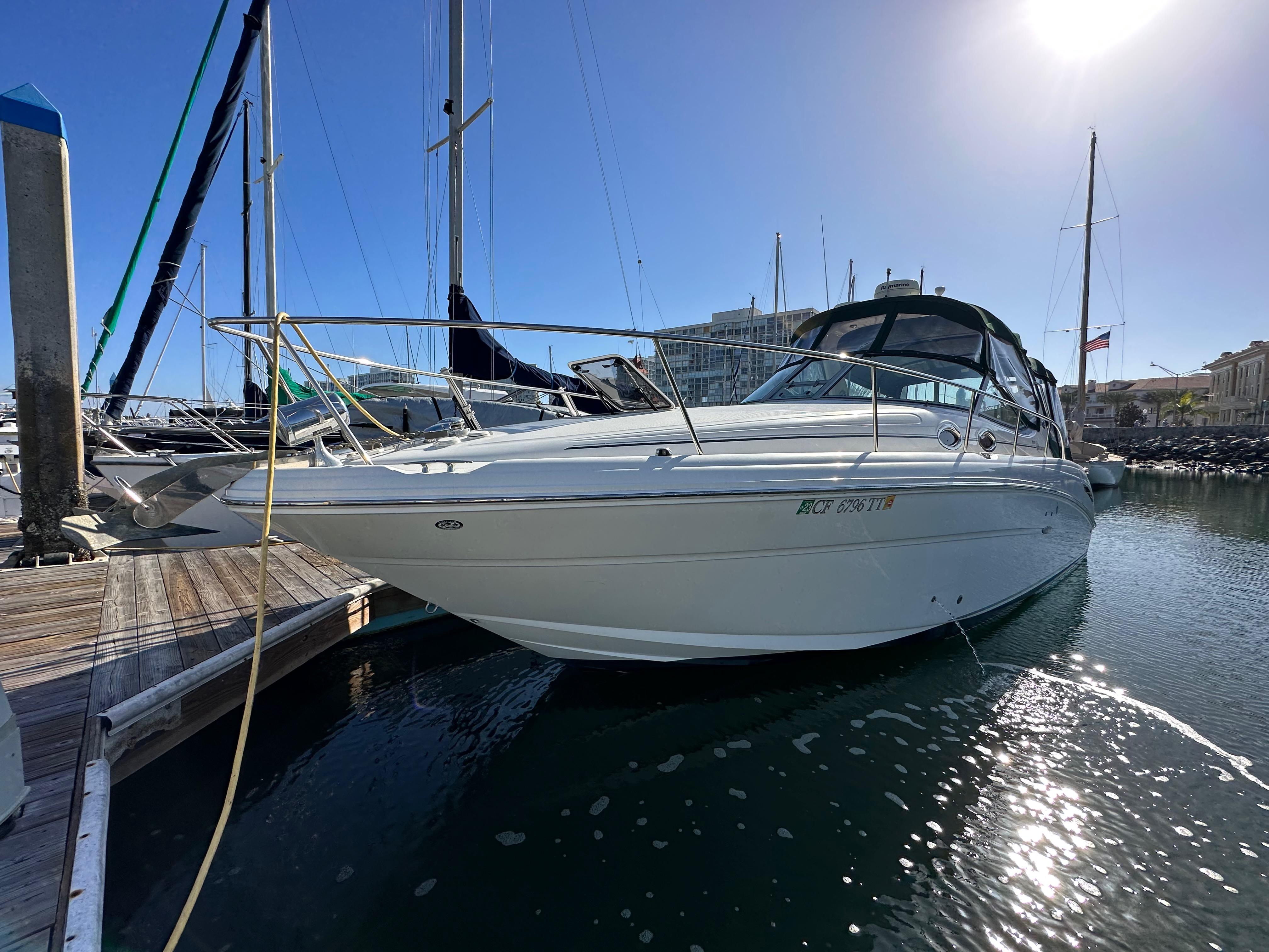 Image of 2005 Sea Ray 300 Sundancer