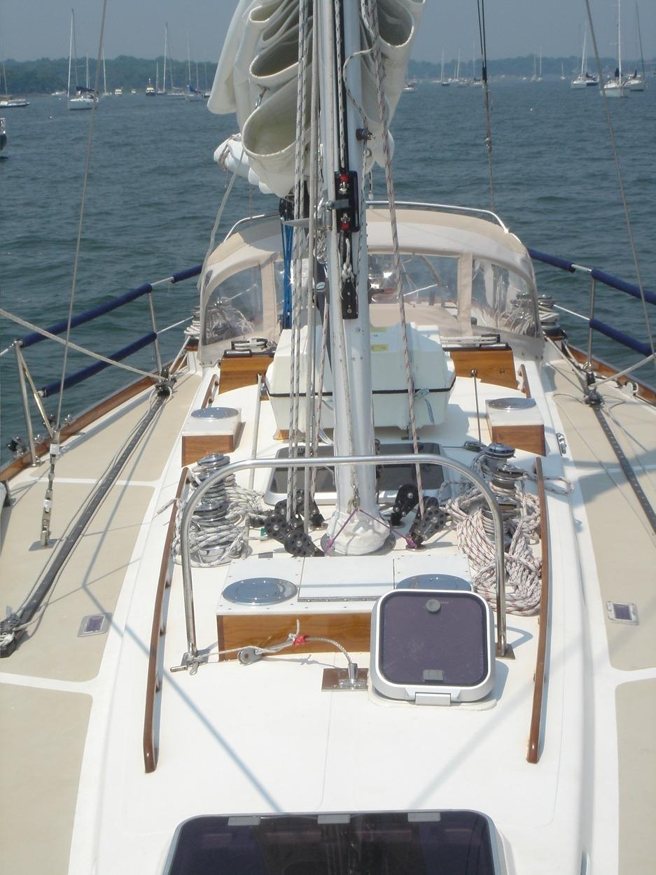 Newport RI Yacht Brokerage