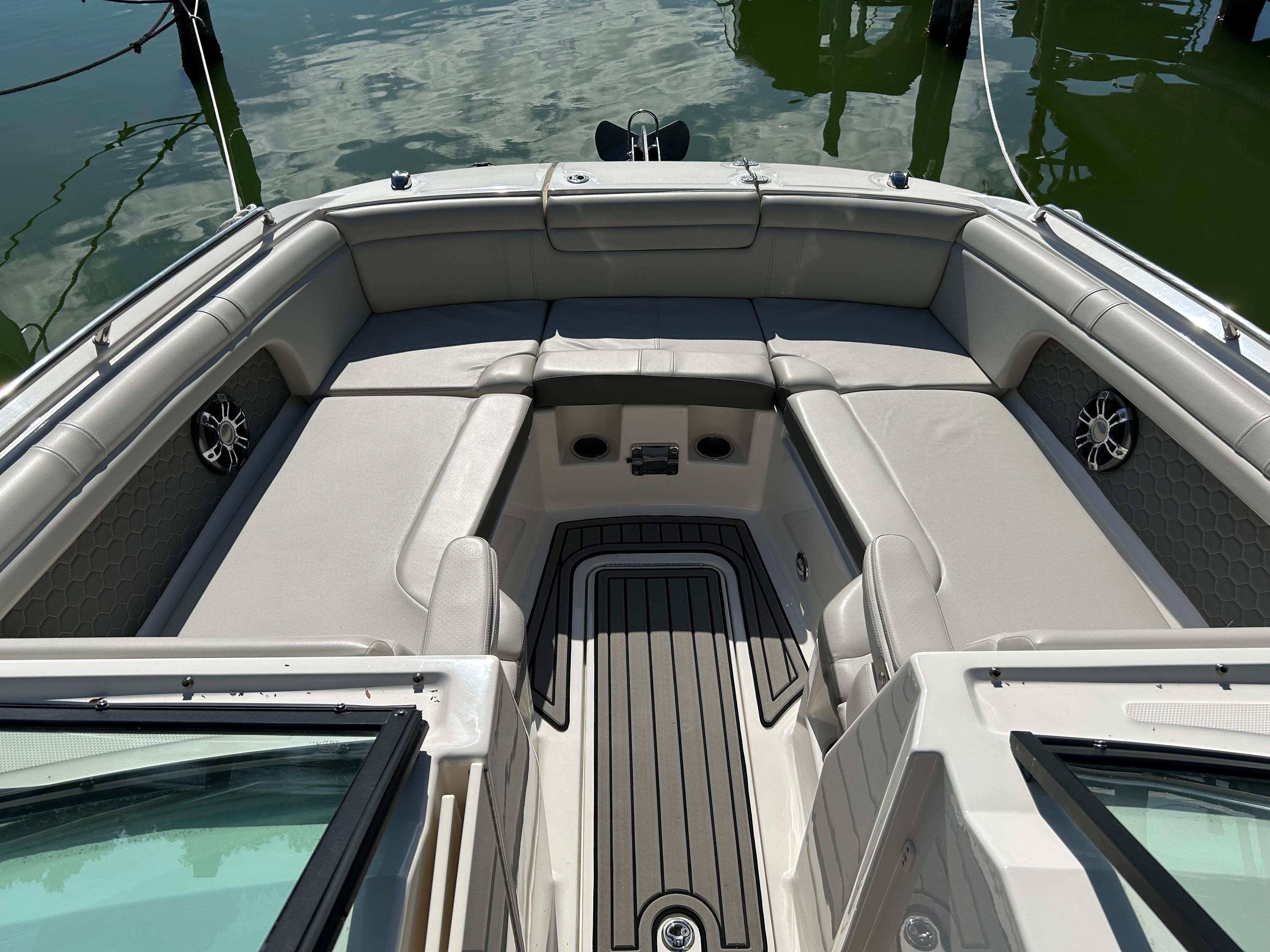 2022 29 2 Sea Ray SDX 290