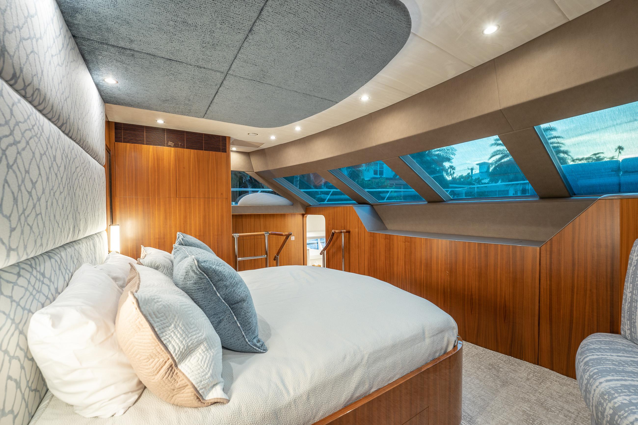 Drifter Yacht Photos Pics 