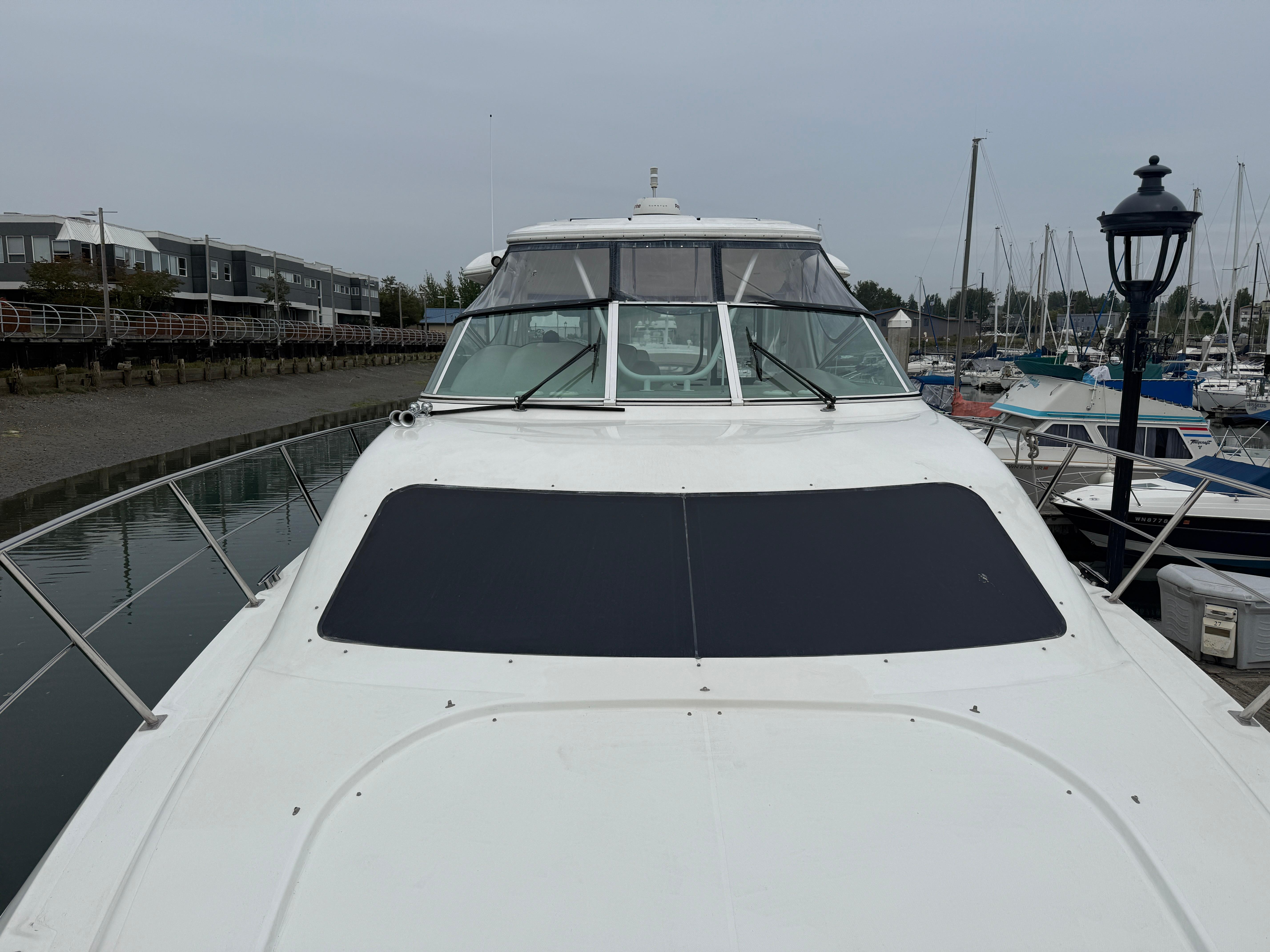 2004-cruisers-yachts-455-express-motor-yacht-power-9853554-20250626145736780-1