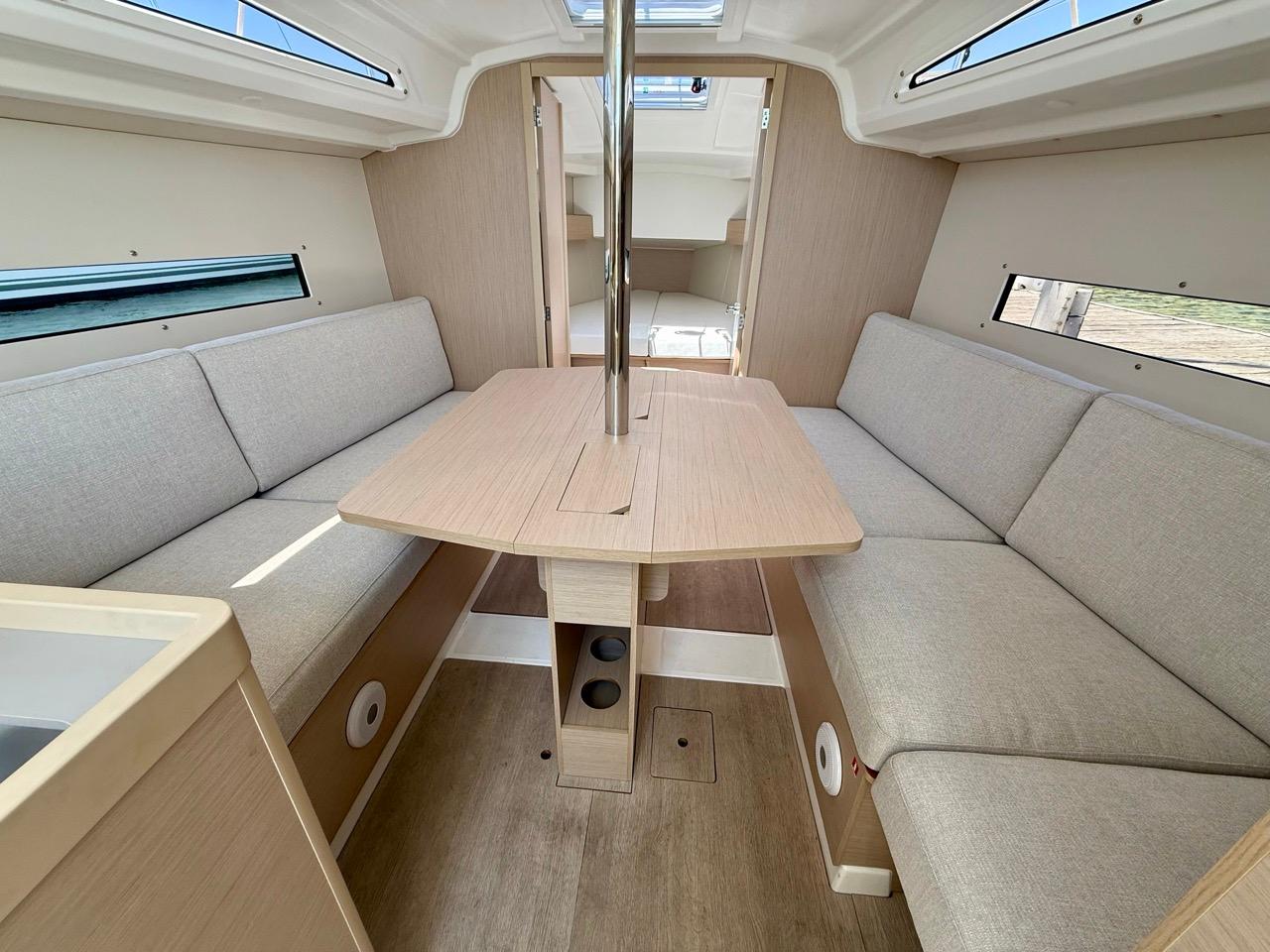 Yacht Photos Pics