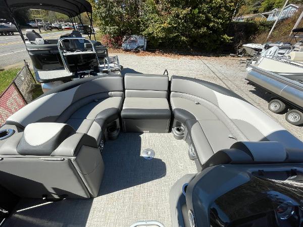 2021 Tahoe Pontoons boat for sale, model of the boat is 2285 LTZ Quad Lounge & Image # 9 of 20
