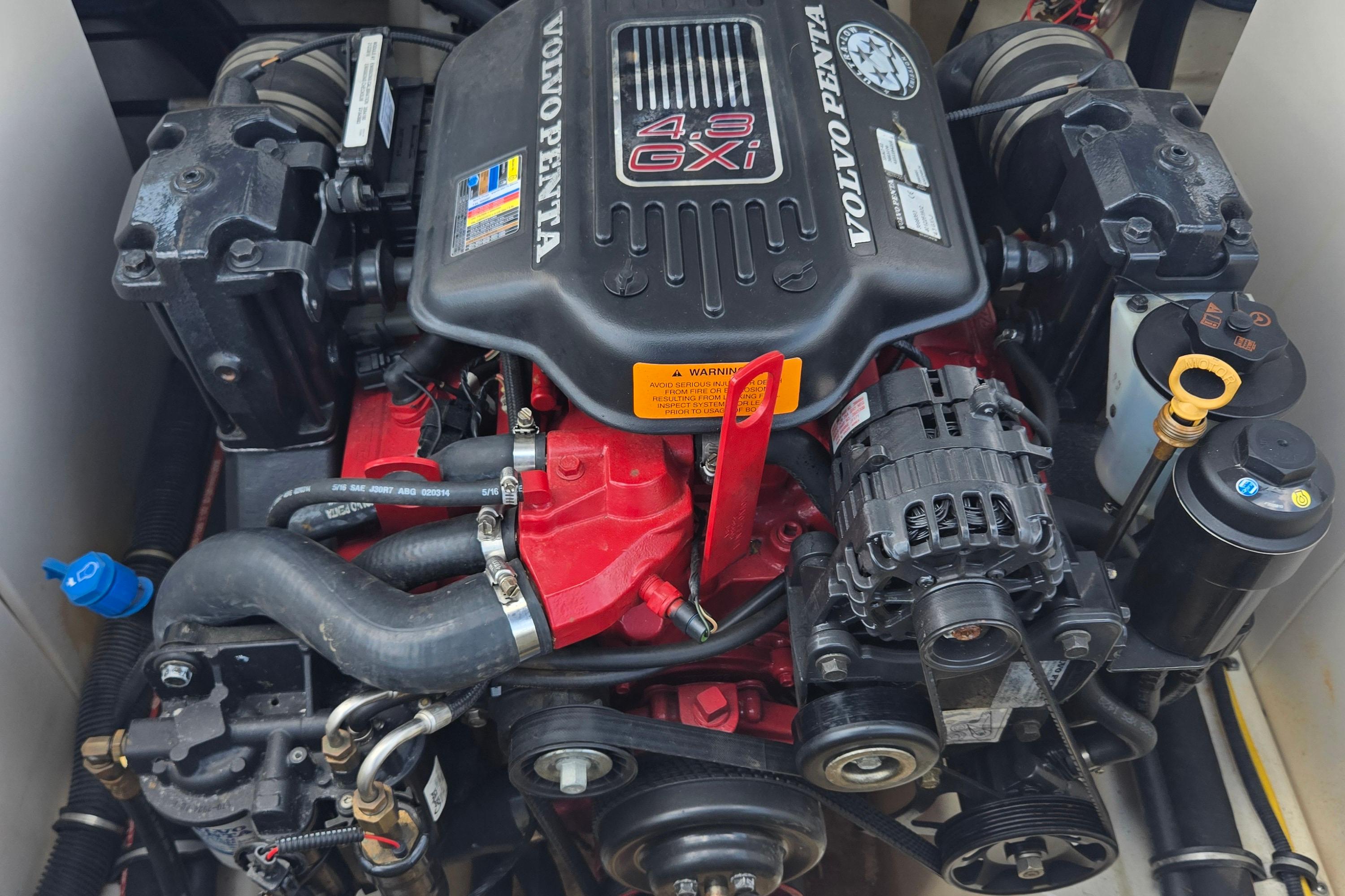 2010 Chaparral 206 SSI / Volvo Penta 4.3 GXi - Image 8