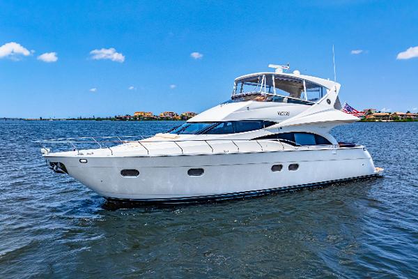 Photo of 2005 Marquis 60'