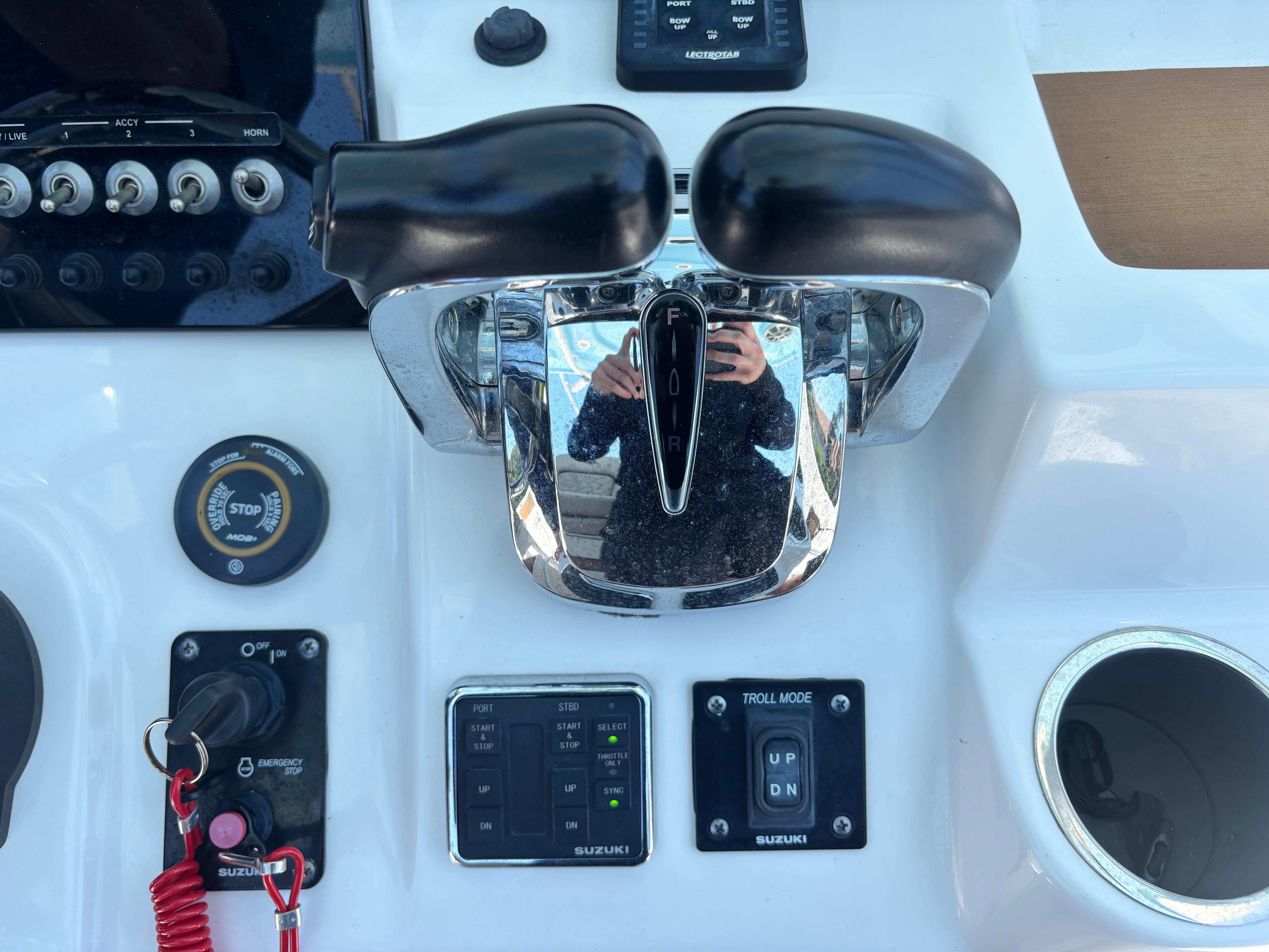 2022-sea-pro-259-deep-v-cc-power-9793507-20250516163424881-1_XLARGE