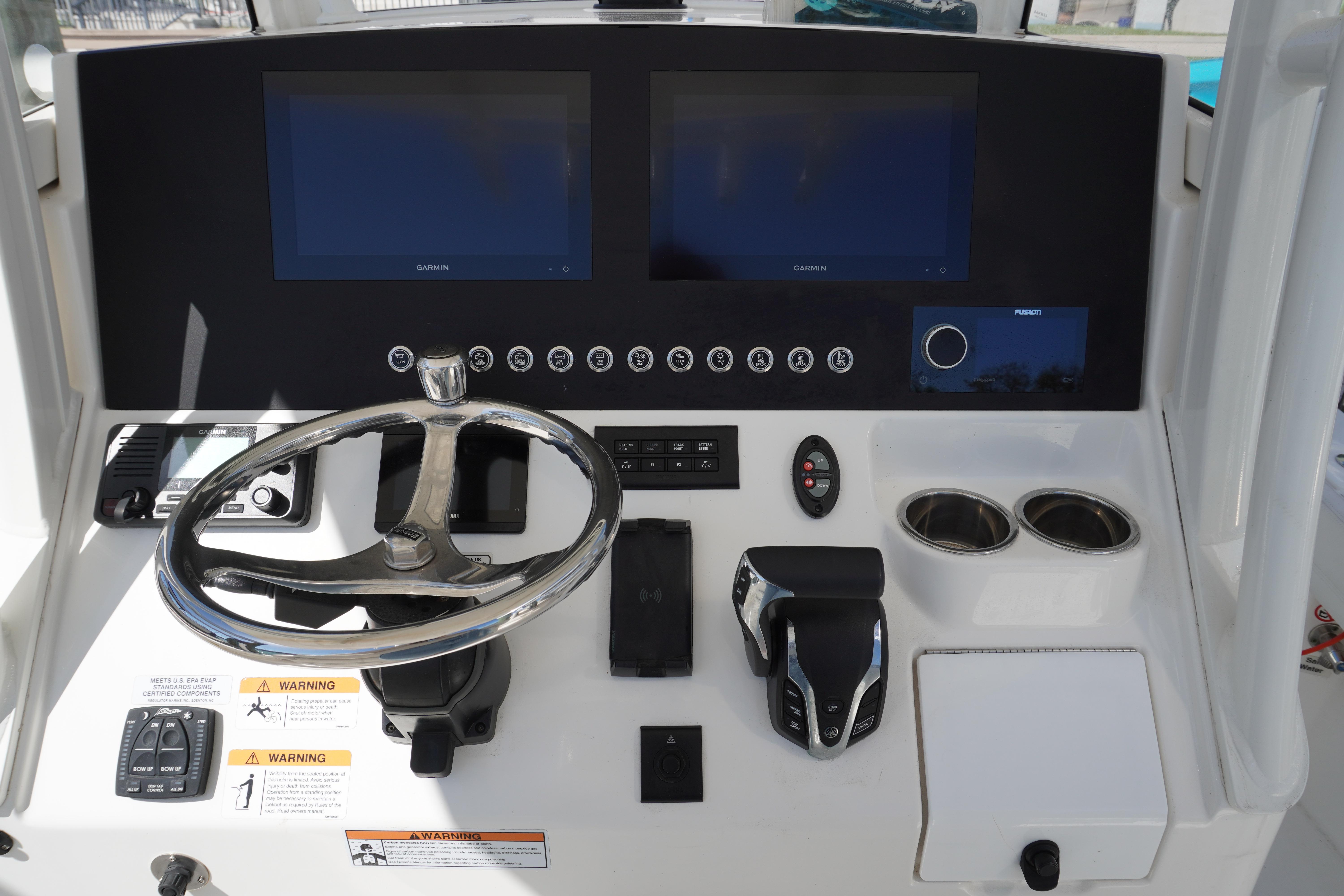 2024 Regulator 26XO-42