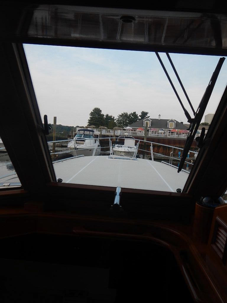 Power Opening Center Window